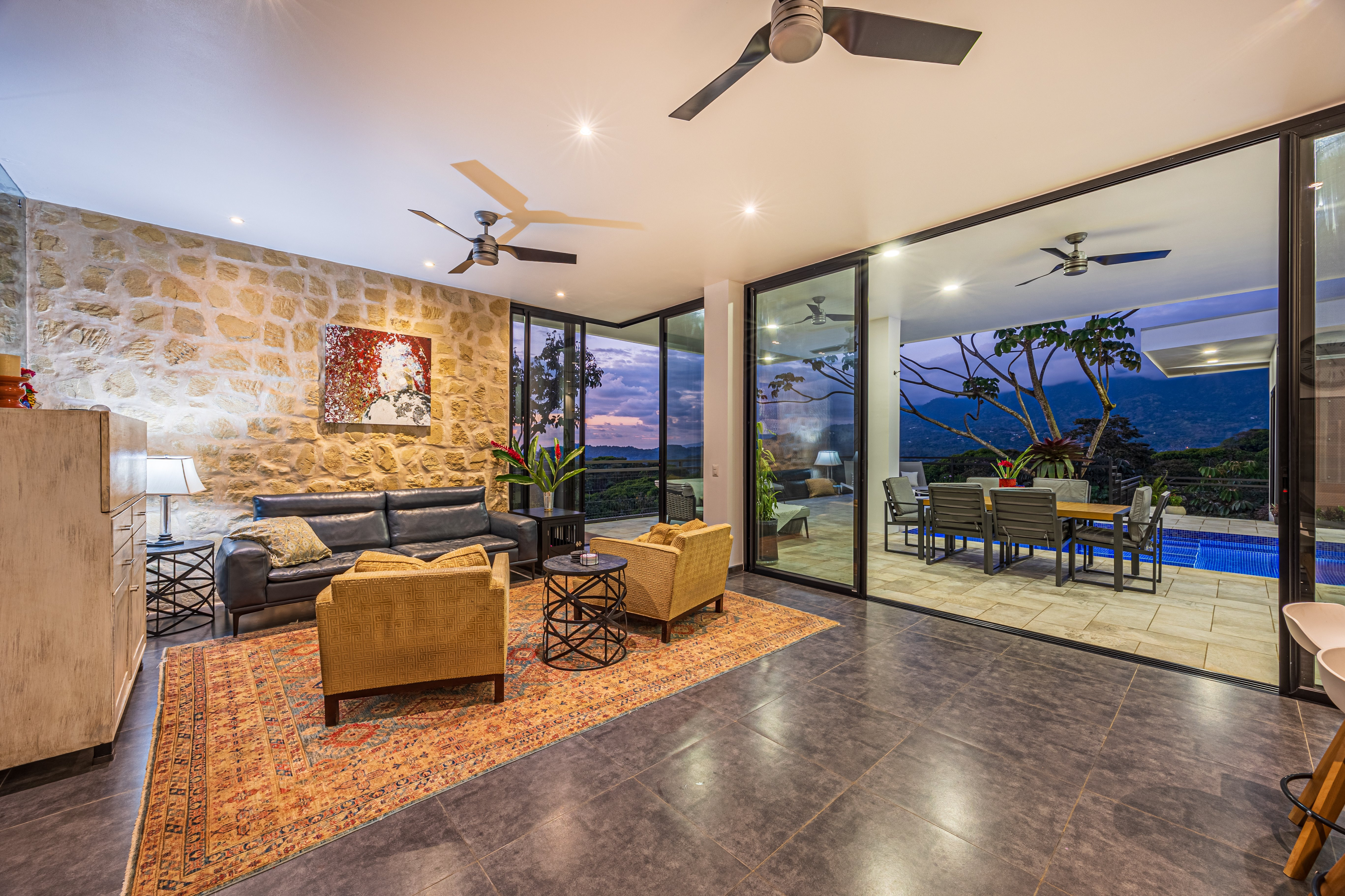 Ocean View Villa (Casa Tres Galgos) in Calle Perezoso, Ojochal property photo 4