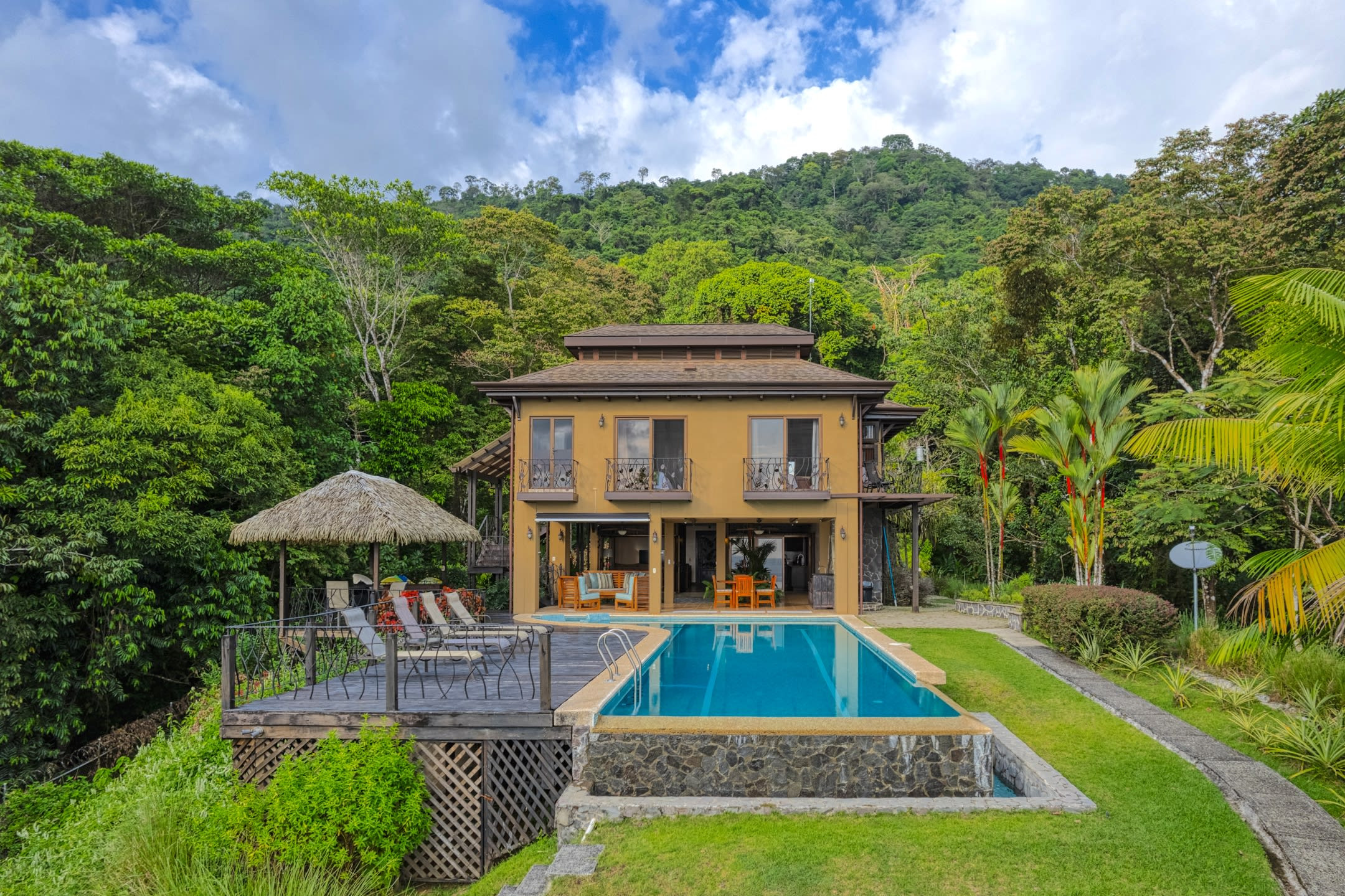 Luxury Ocean View Estate (Gorda Vista) Above Dominicalito Beach property photo 2
