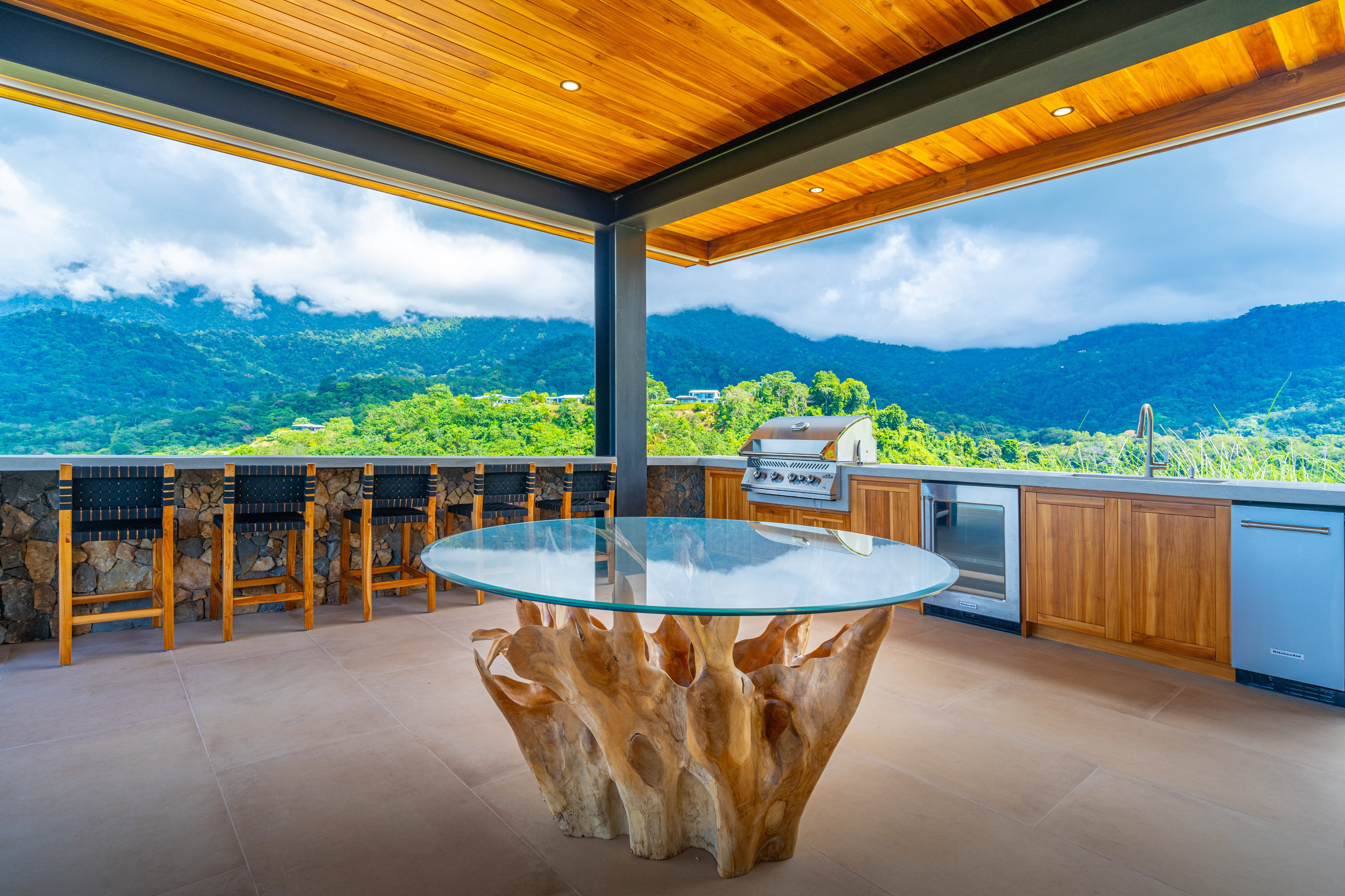Luxury Modern Villa in Ojochal in Ojochal, Costa Rica