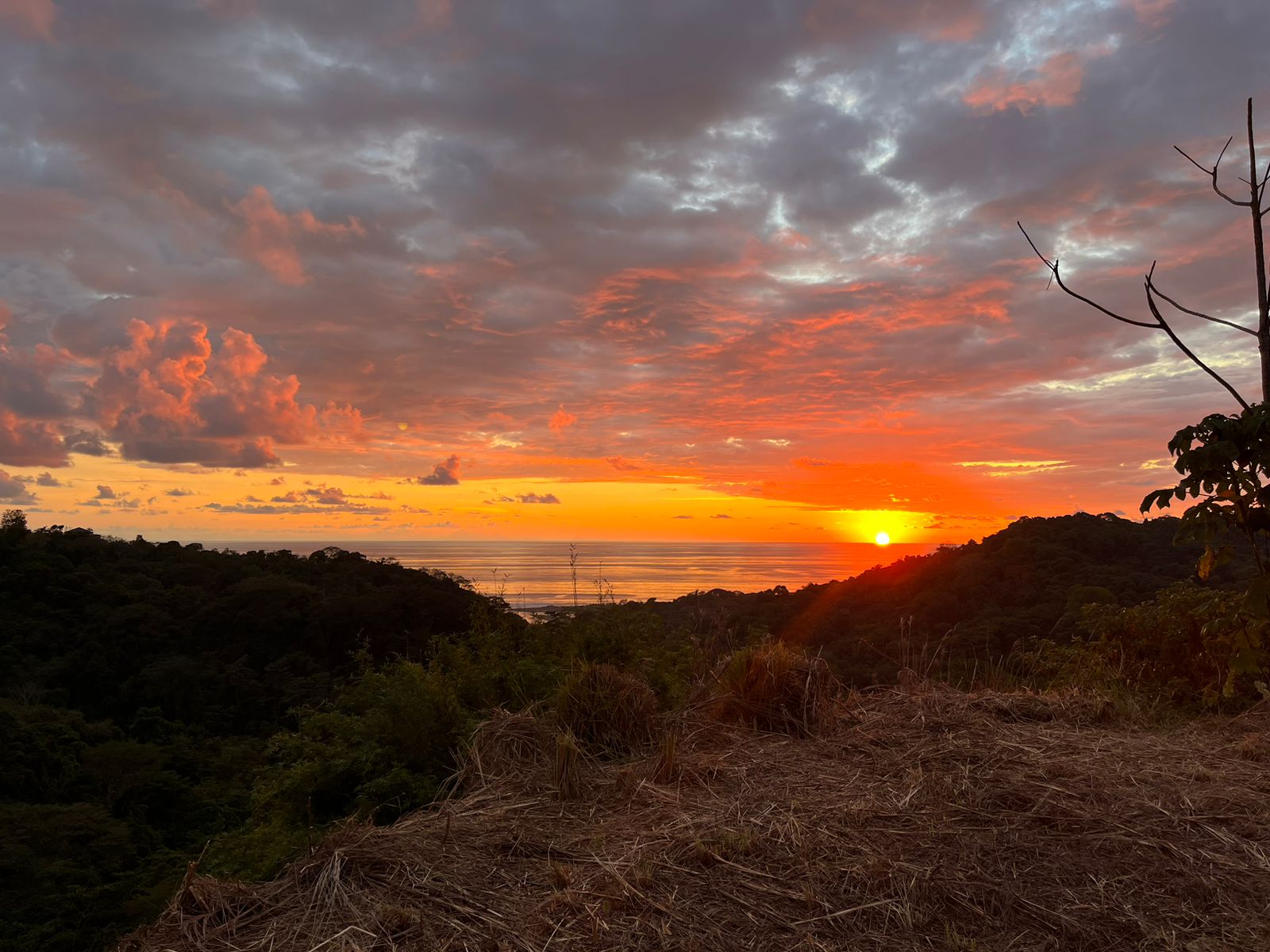 Ocean and Mountain View Lot in Vista Dominical Estate property photo 2