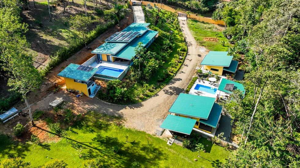 Luxury Retreat with Guest Villas in Ojochal in Ojochal, Costa Rica