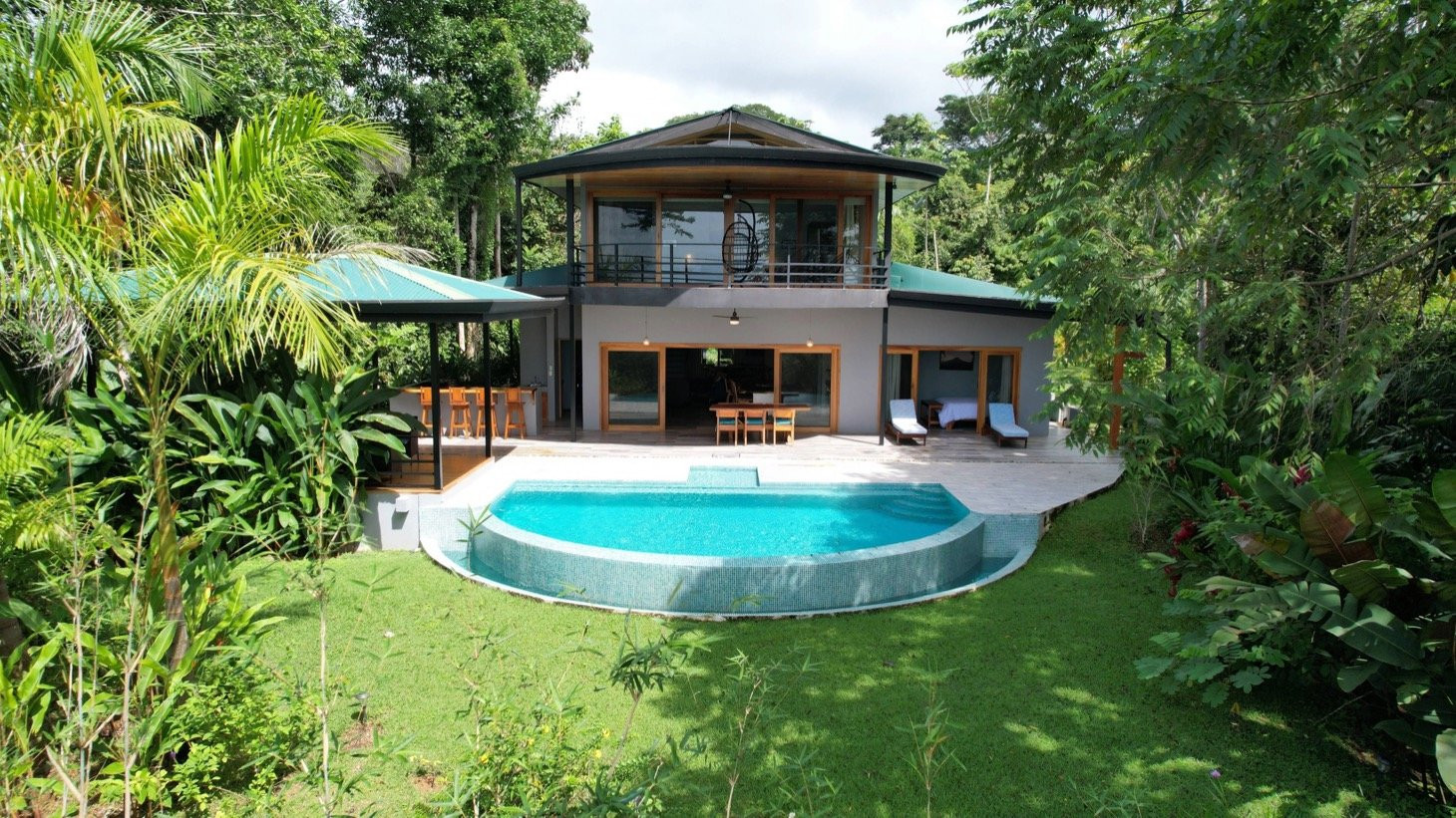 Resort-Style Ocean View Home in Jardines del Morete, Bahia Ballena in Uvita, Costa Rica