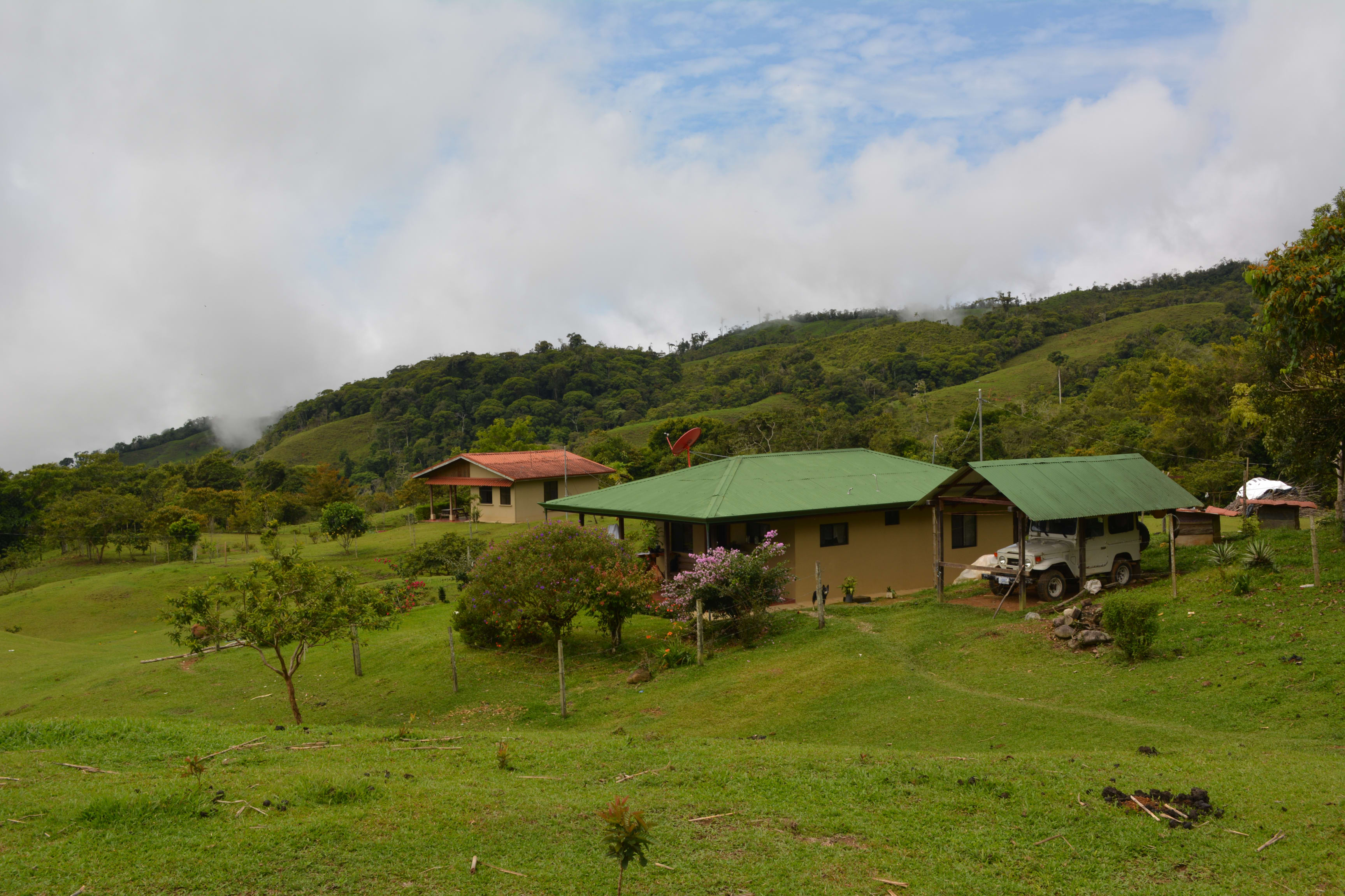 263-Acre Farm on the Rio San Antonio, San Isidro de El General property photo 2
