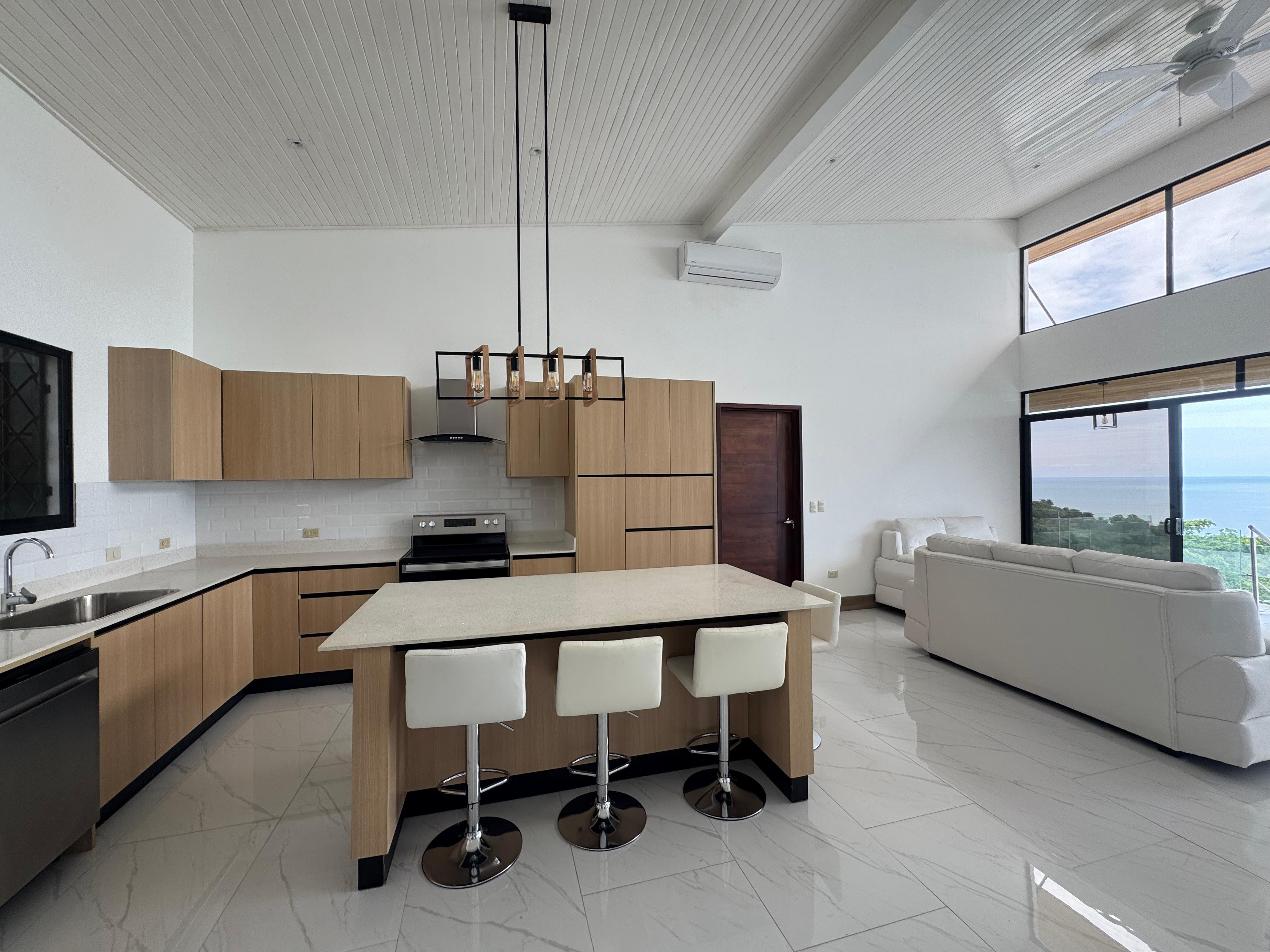 Modern Home in Pajaro Azul, Manuel Antonio property photo 3