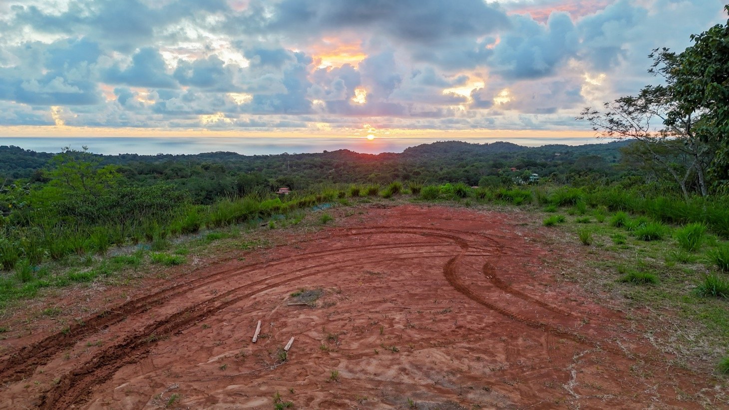 4.5-Acre Estate Lot in Ojochal in Ojochal, Costa Rica
