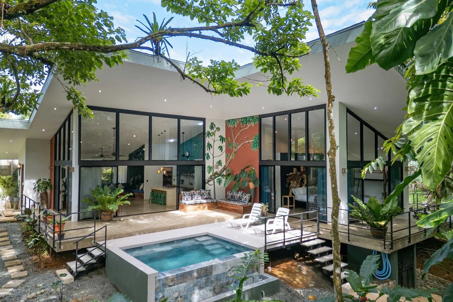 Creekside Pool Villa (Casa Bosque) in Quepos property photo 4