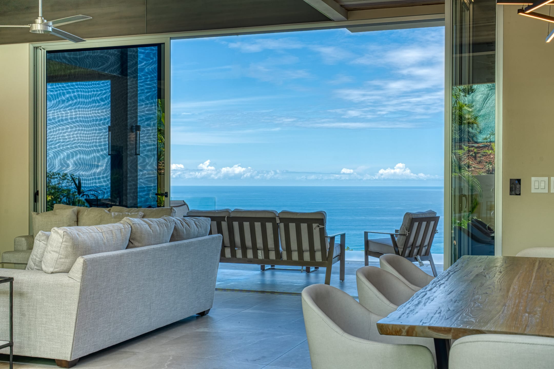 Luxury Ocean View Estate (Bella Vista Estate) in Escaleras, Dominical property photo 3
