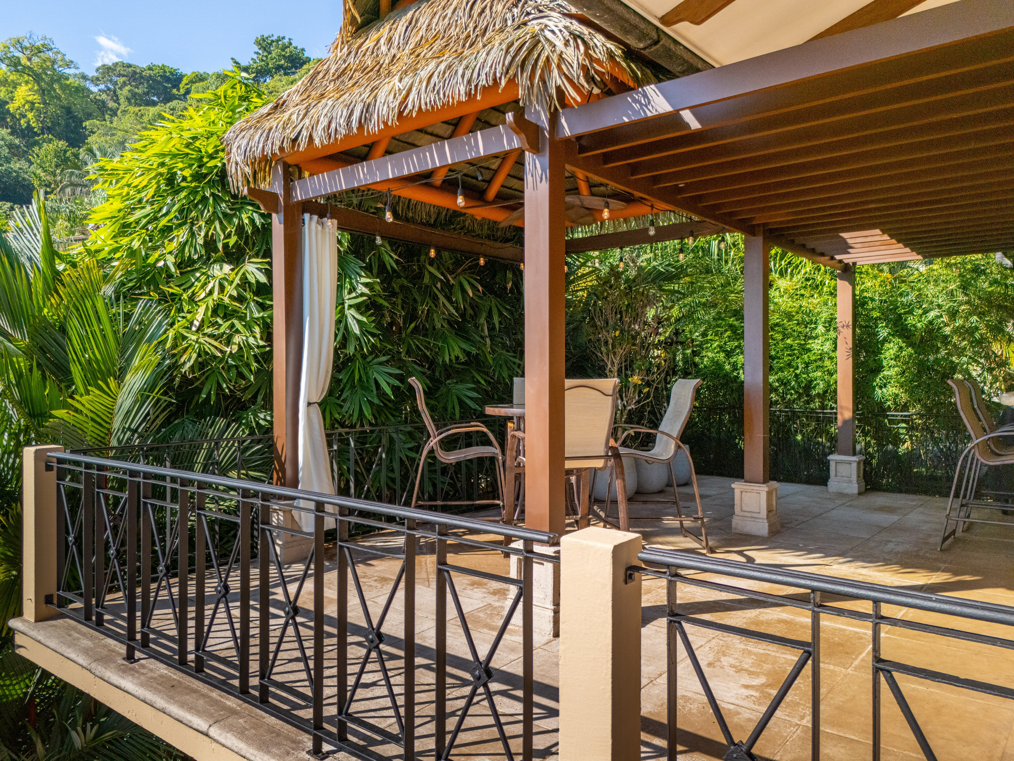 Ocean View Villa (The Flying Monkey) in Canto del Mar, Dominical property photo 4