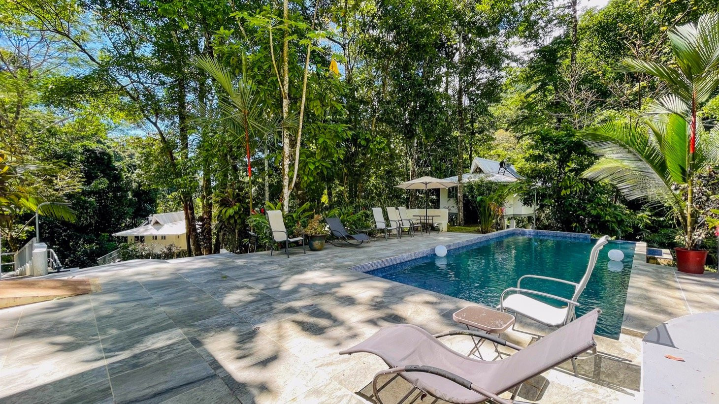 Off-Grid Jungle Estate in Ojochal property photo 2