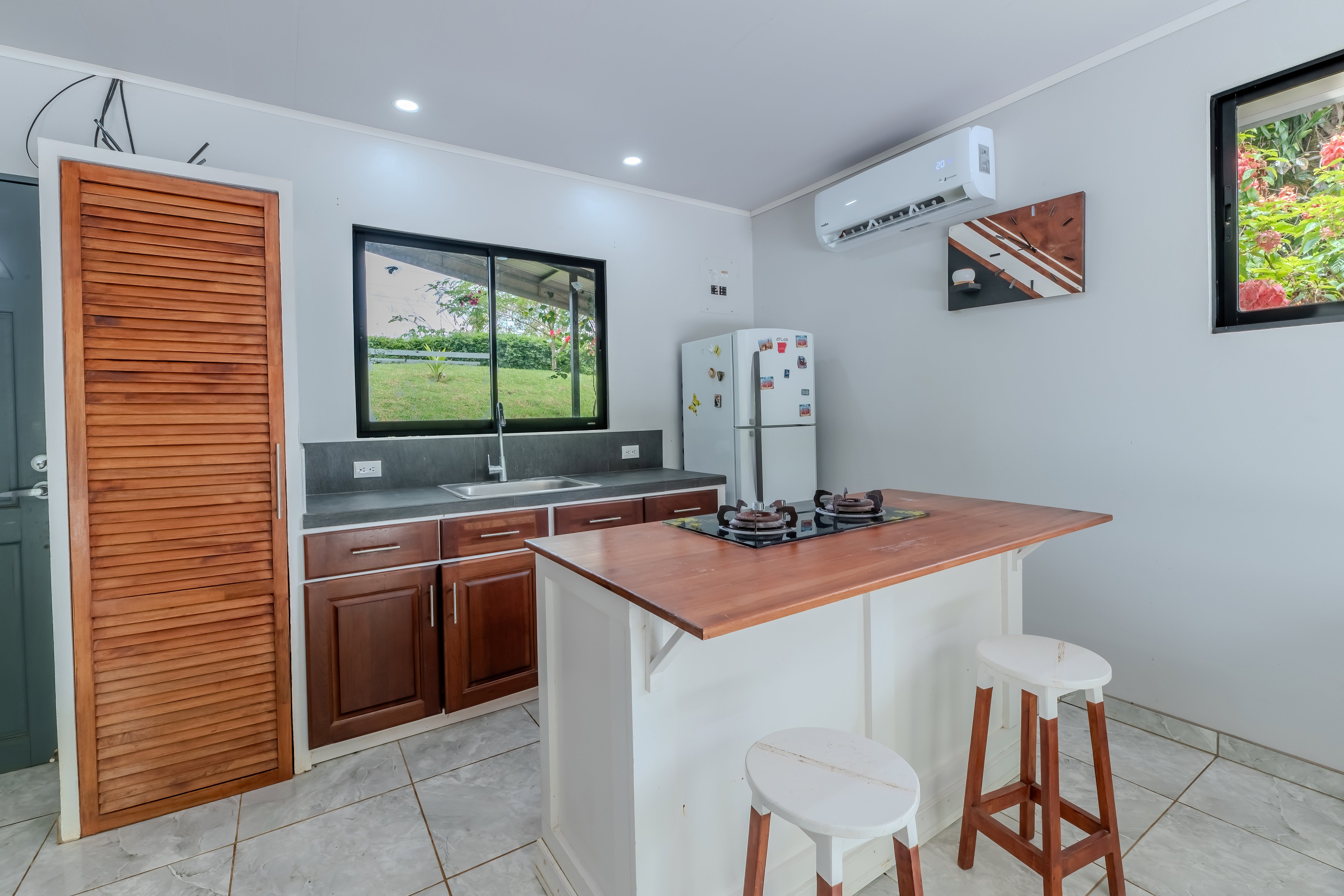 Multi-Family Compound in Platanillo property photo 2