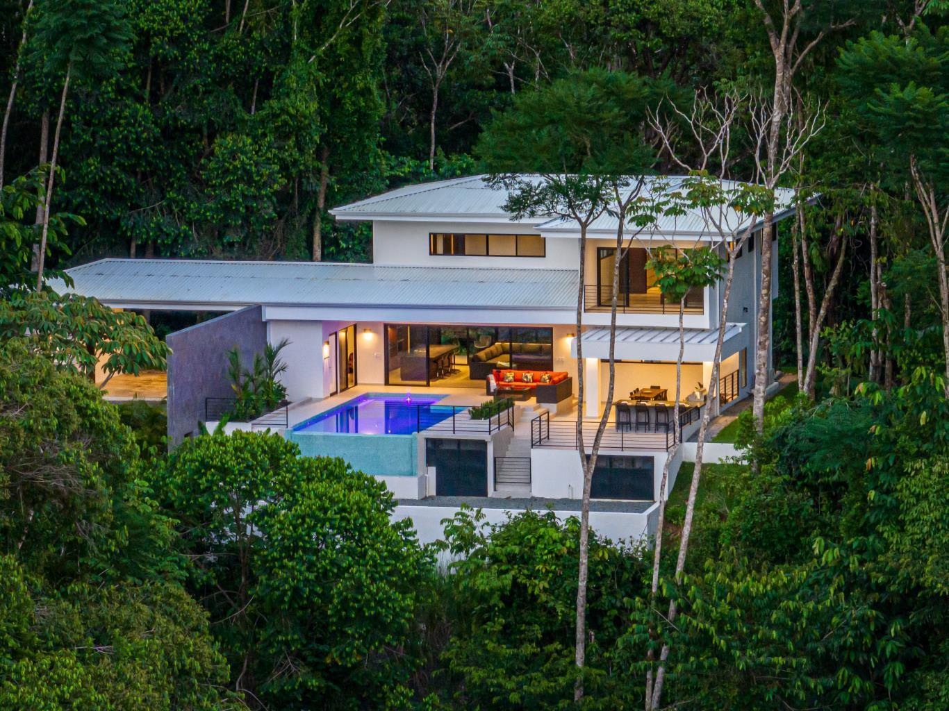 Tropical Modern Villa in Uvita property photo 3