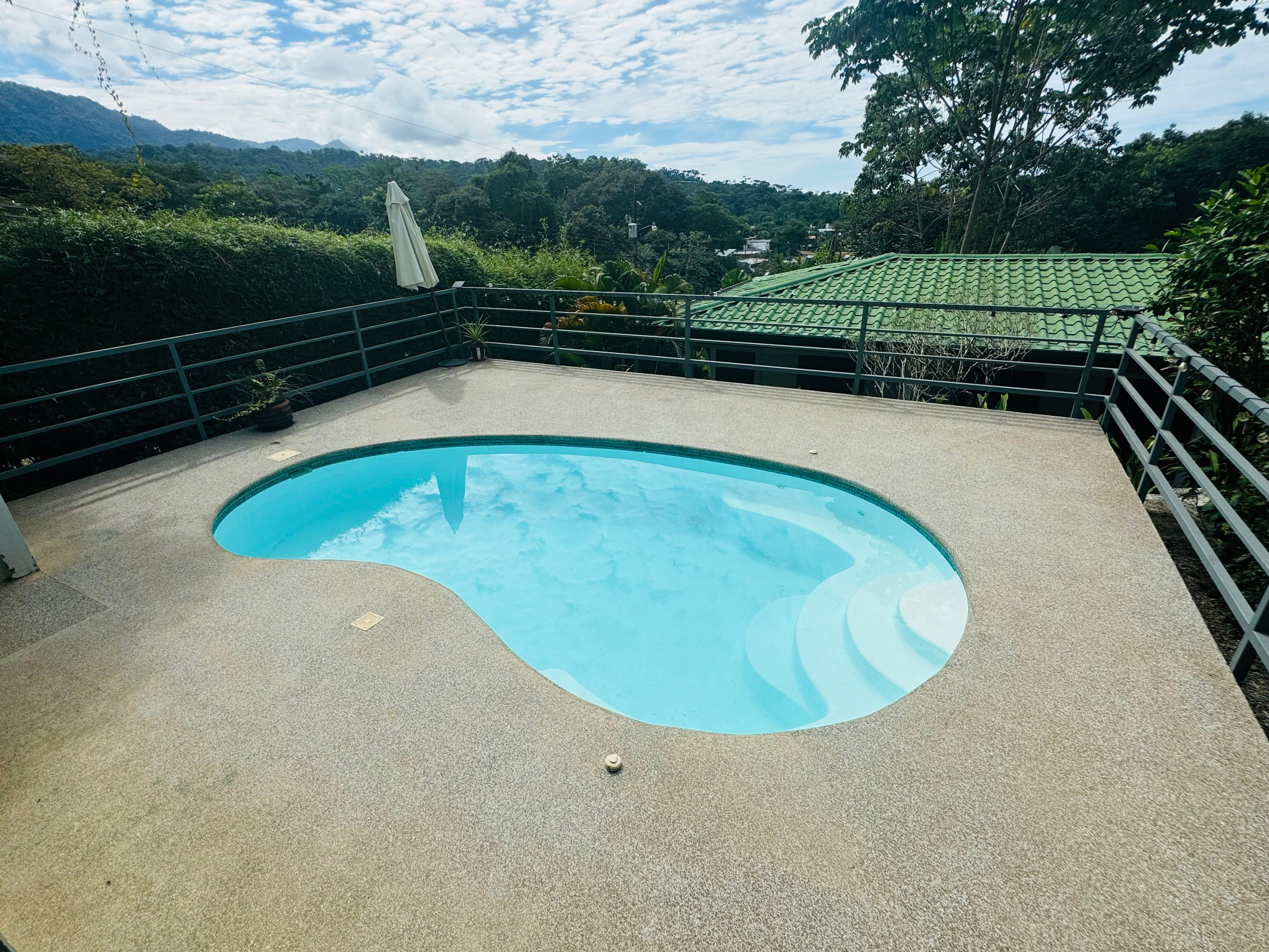 Turnkey Commercial Property in Downtown Uvita property photo 3