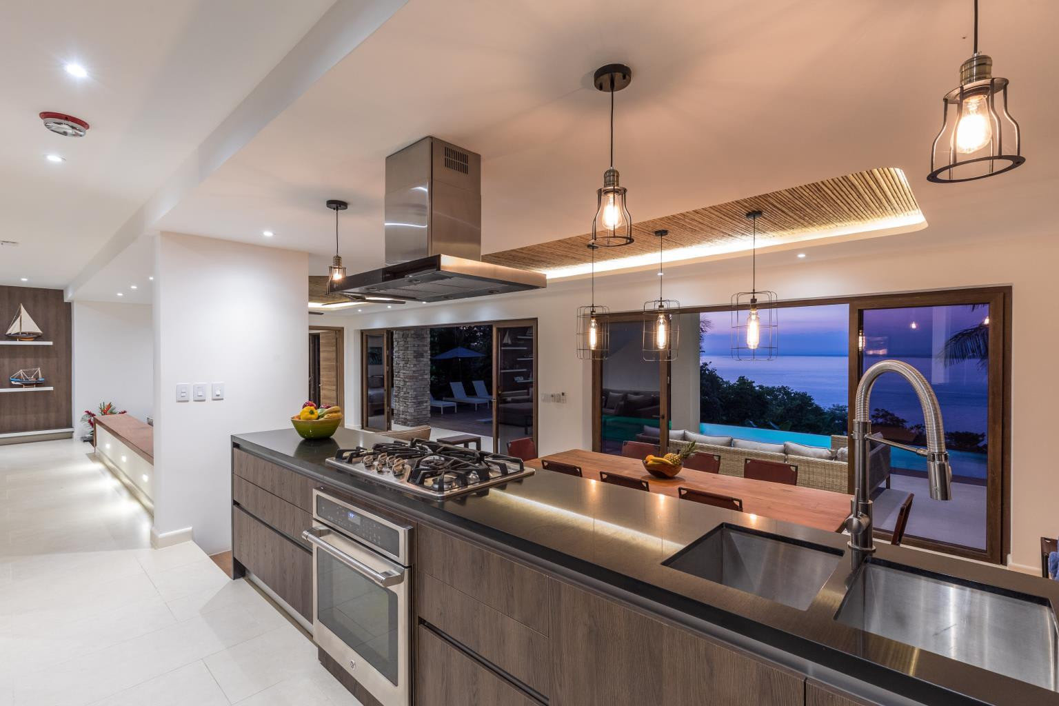 Ocean View Villa (Casa Soleluna) in Manuel Antonio property photo 2
