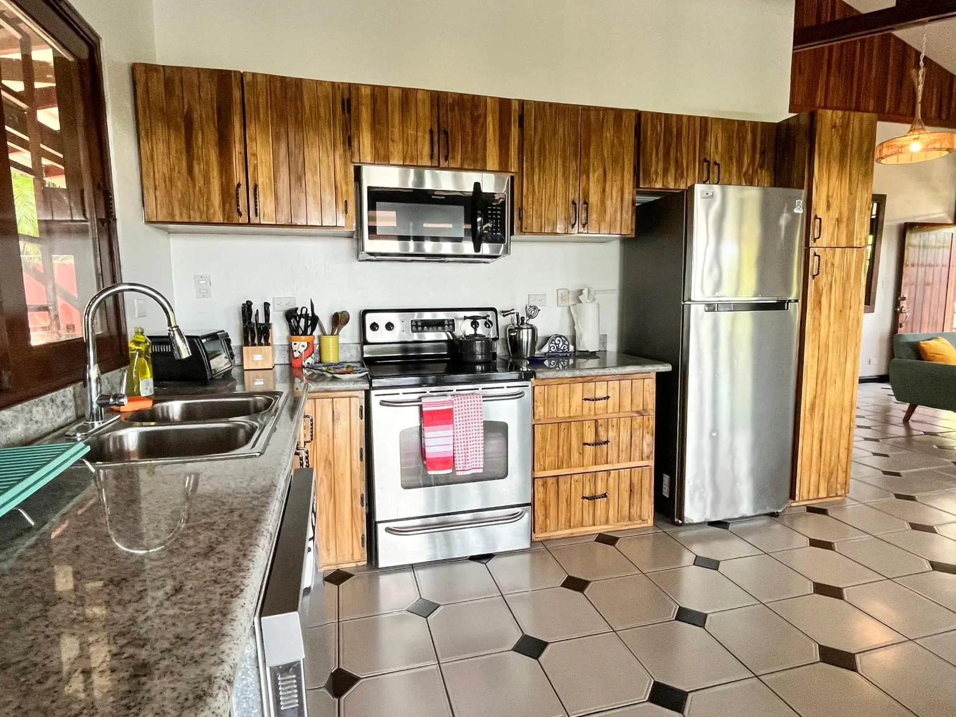 Ocean View Home (Casa Blue Wind) in Manuel Antonio property photo 4