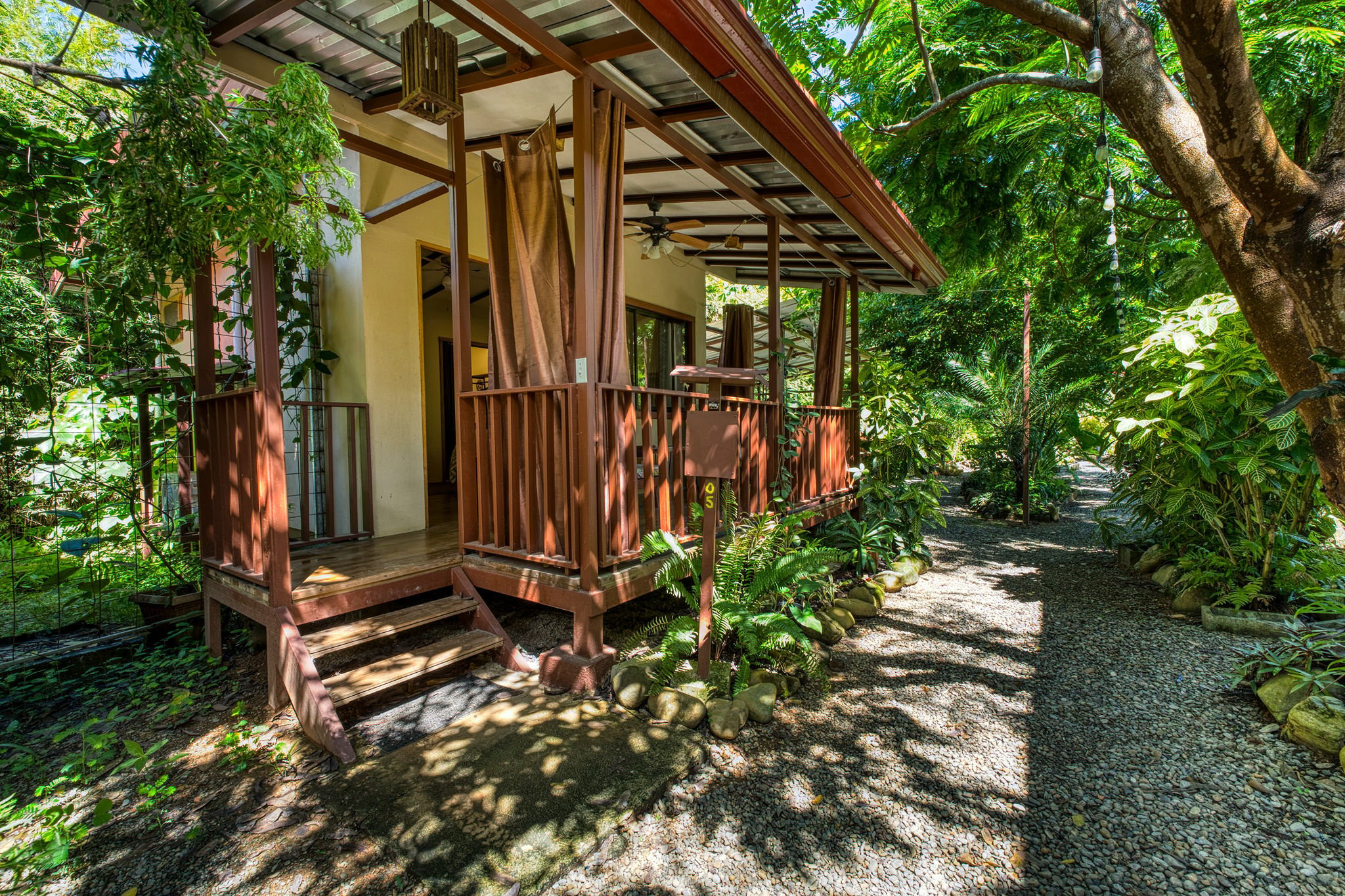 Revenue-Producing Hotel in Dominical property photo 5