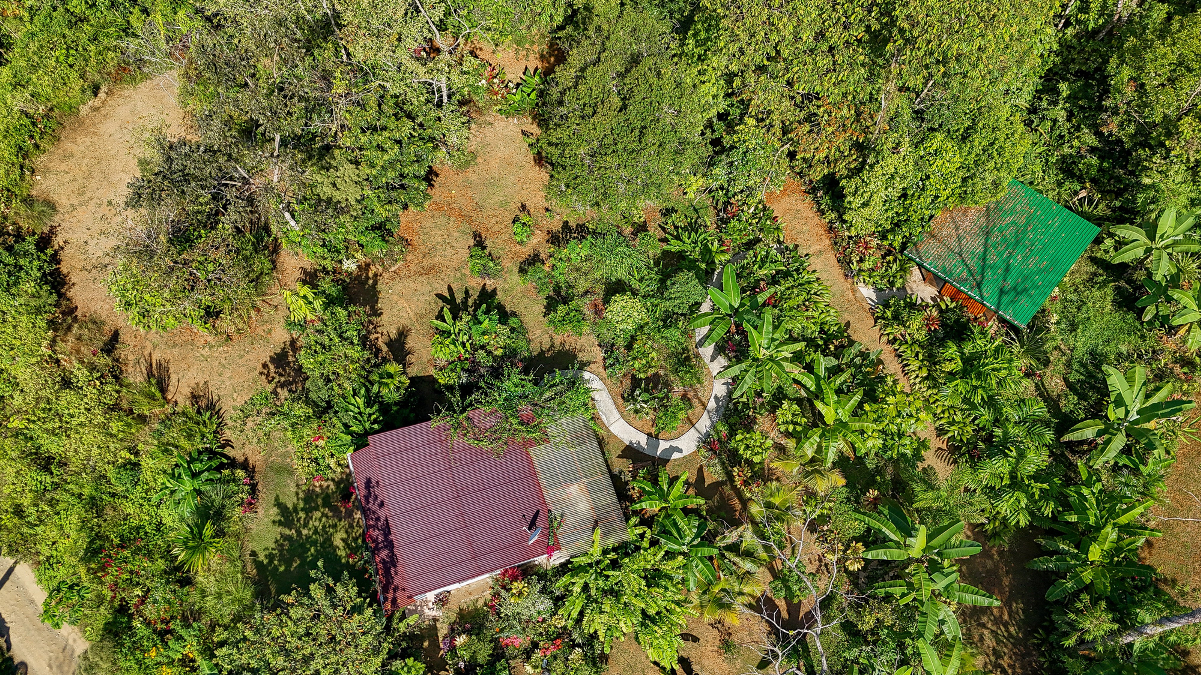 Wellness Property in Tinamastes property photo 2