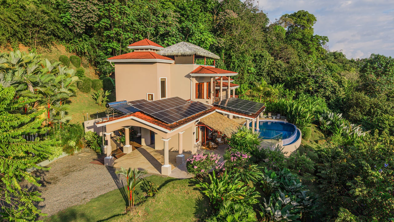 Ocean View Estate in San Martin, Dominical property photo 3
