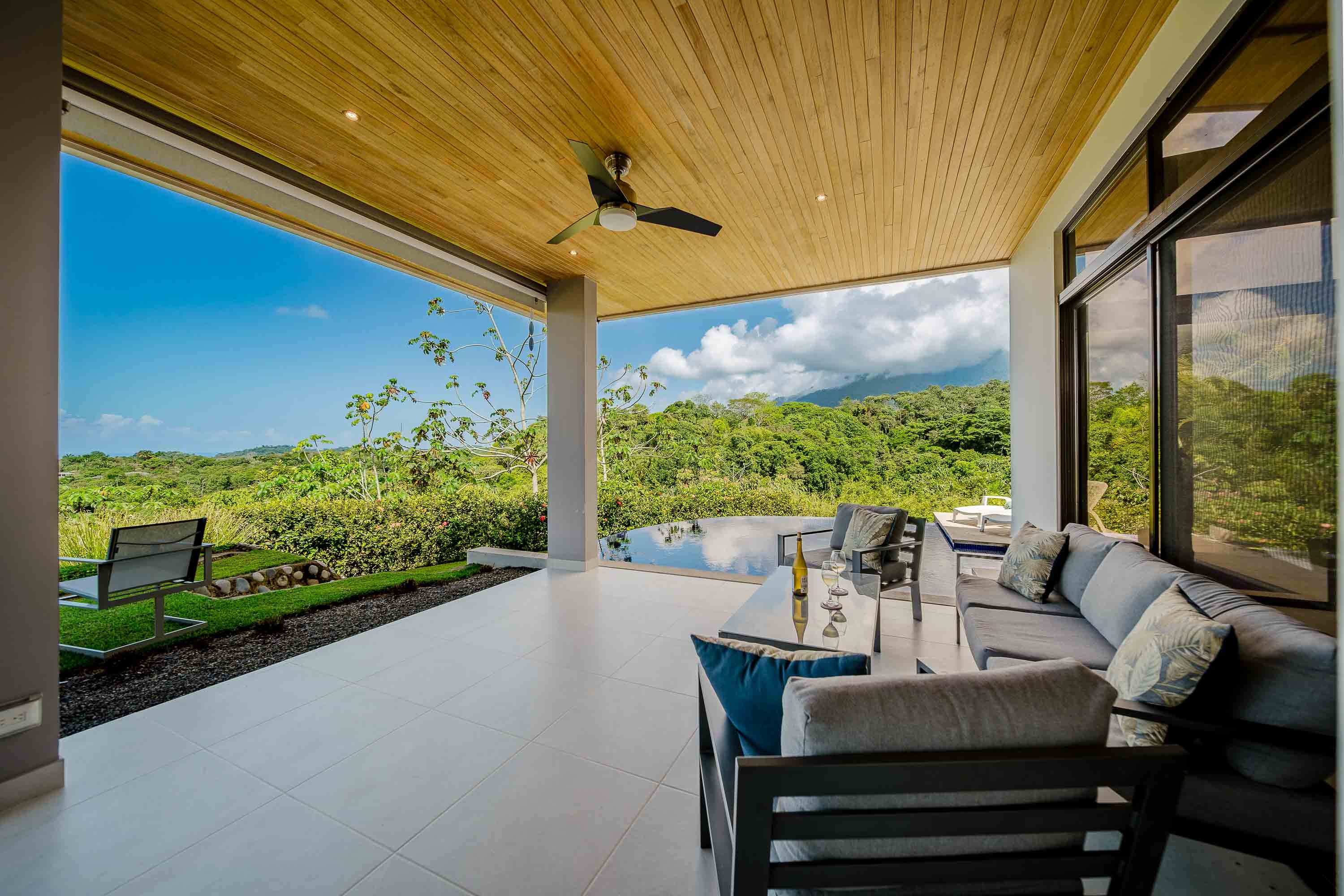Infinity Pool Estate + Guest House in Ojochal property photo 5