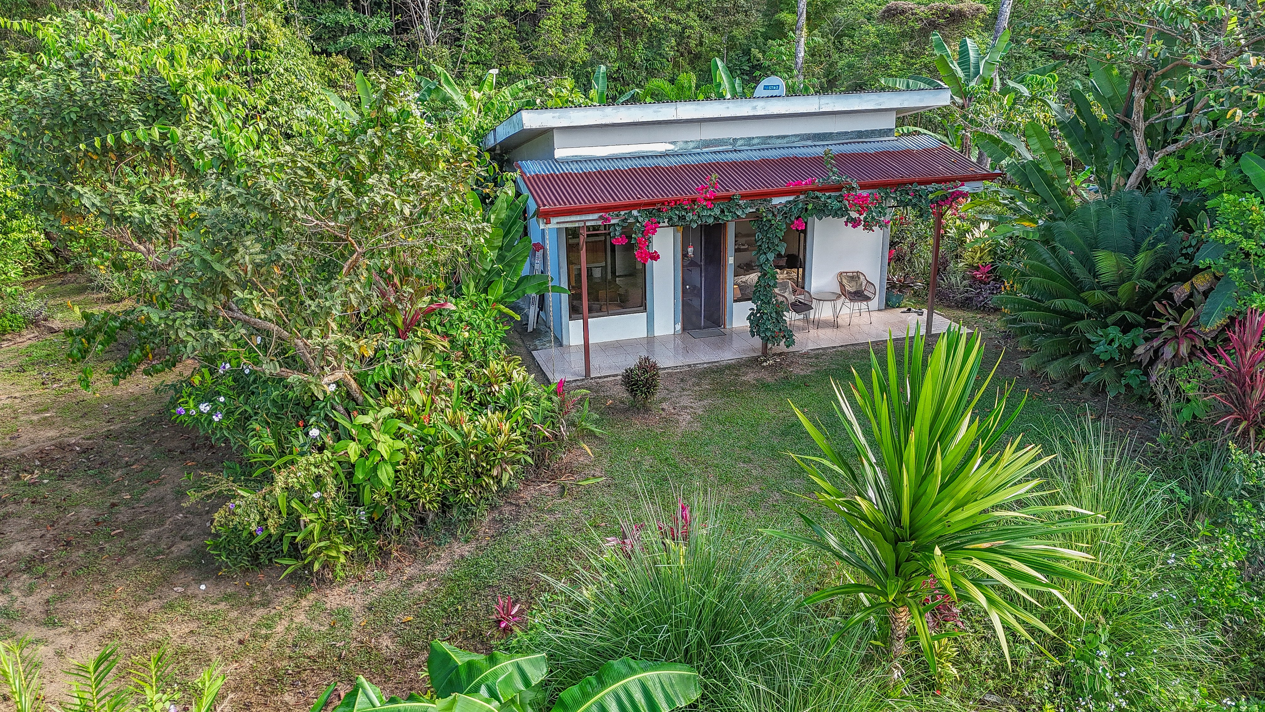 Wellness Property in Tinamastes property photo 4