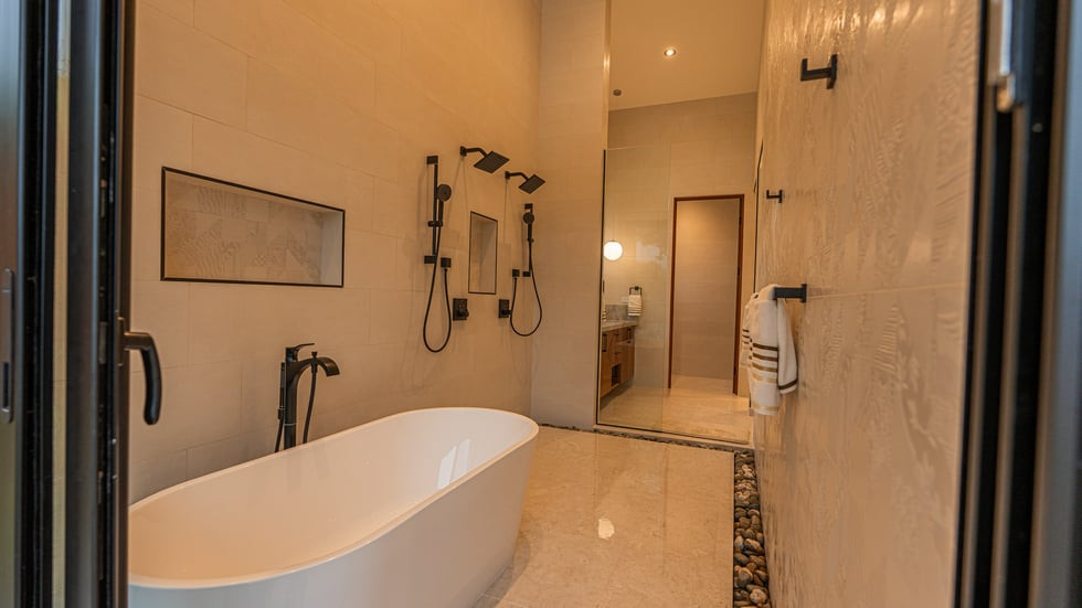 Luxury Tropical Home in Playa Dominical property photo 3