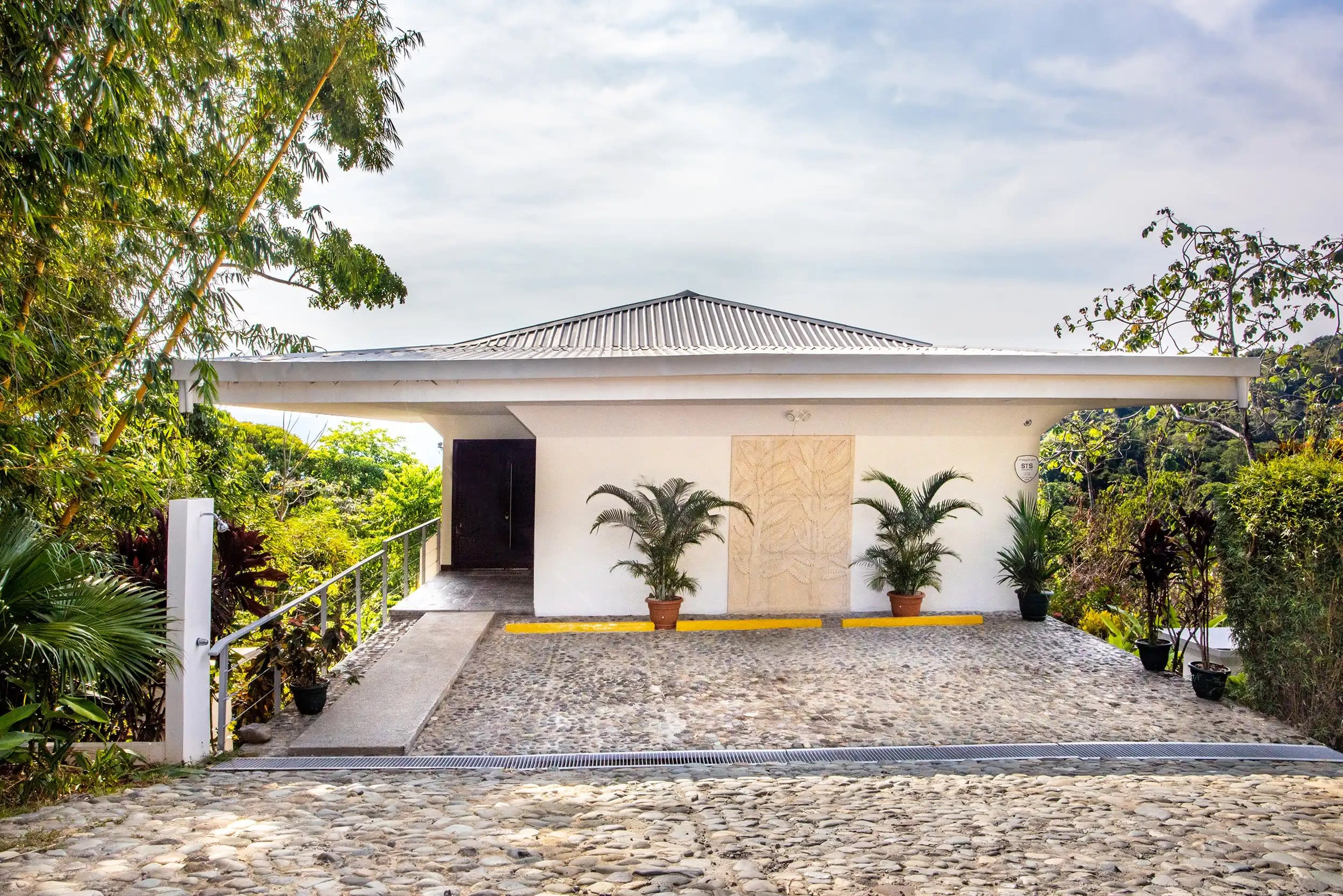 Private Mountain Villa (Villa Joya) in El Salto Estates, Manuel Antonio property photo 5