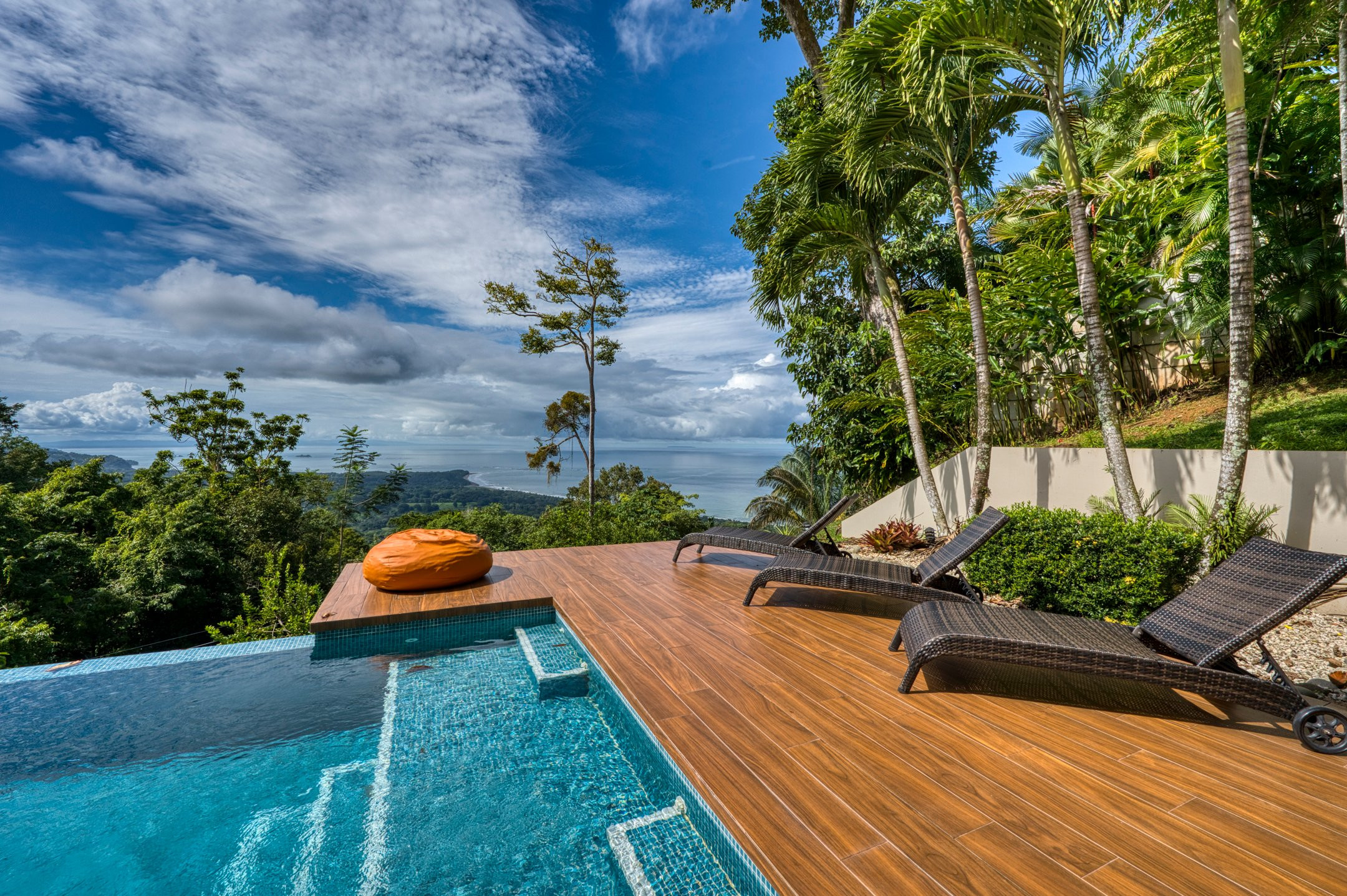Whale Tail View Villa (Casa Privado) with Infinity Pool, Uvita property photo 2