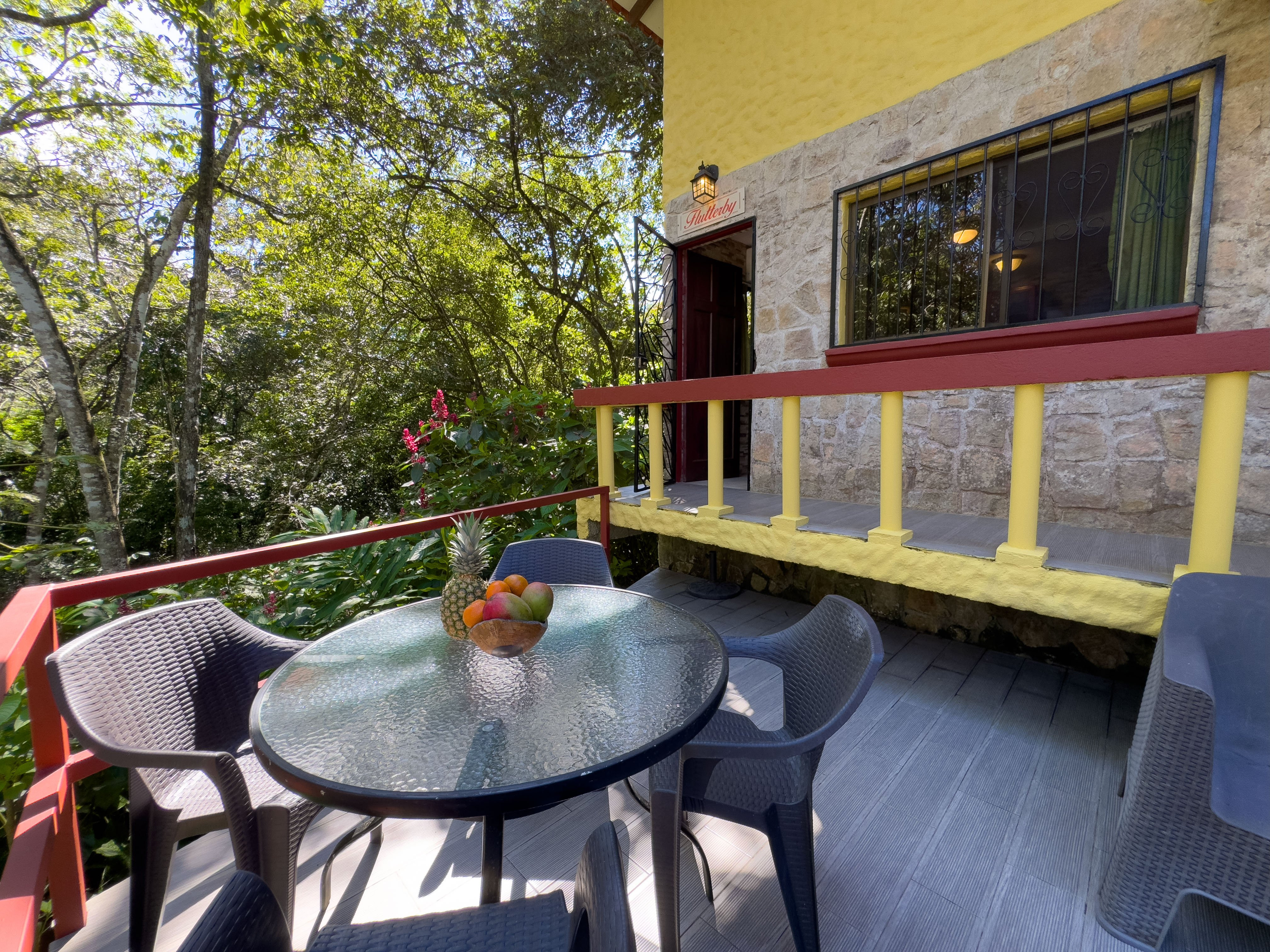 Gated Rainforest Condo (Flutterby Condo) in Manuel Antonio property photo 5