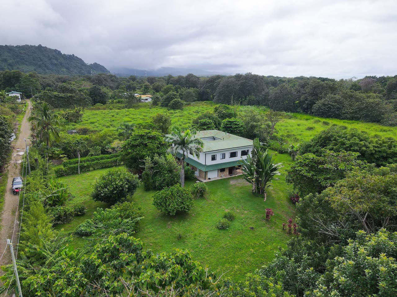 Beachfront Home with Pool in Playa Matapalo | 5 Bed / 4 Bath