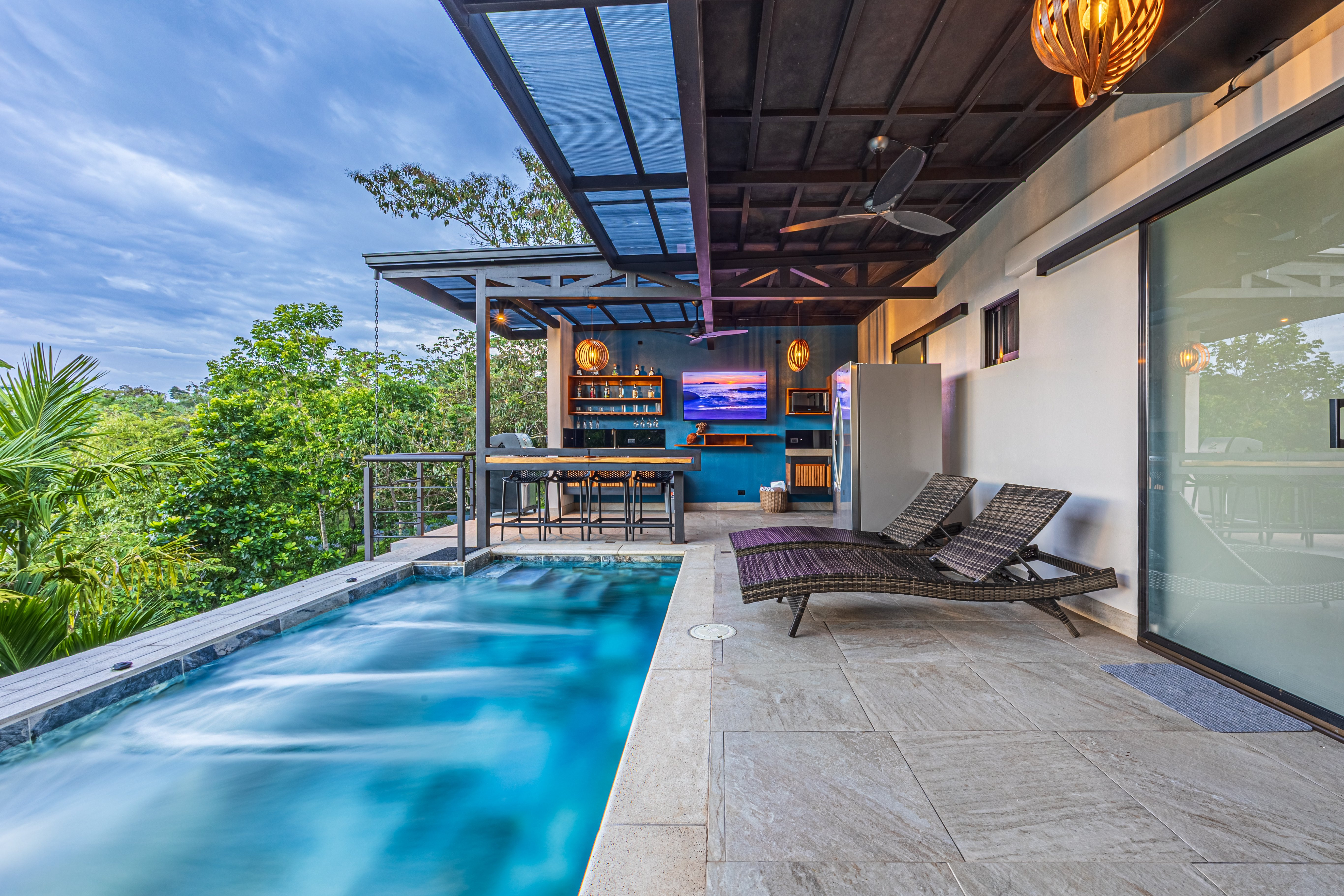 Luxury 4-Bedroom Home (Casa Palma) in Finca Gloriana, Quepos in Quepos, Costa Rica