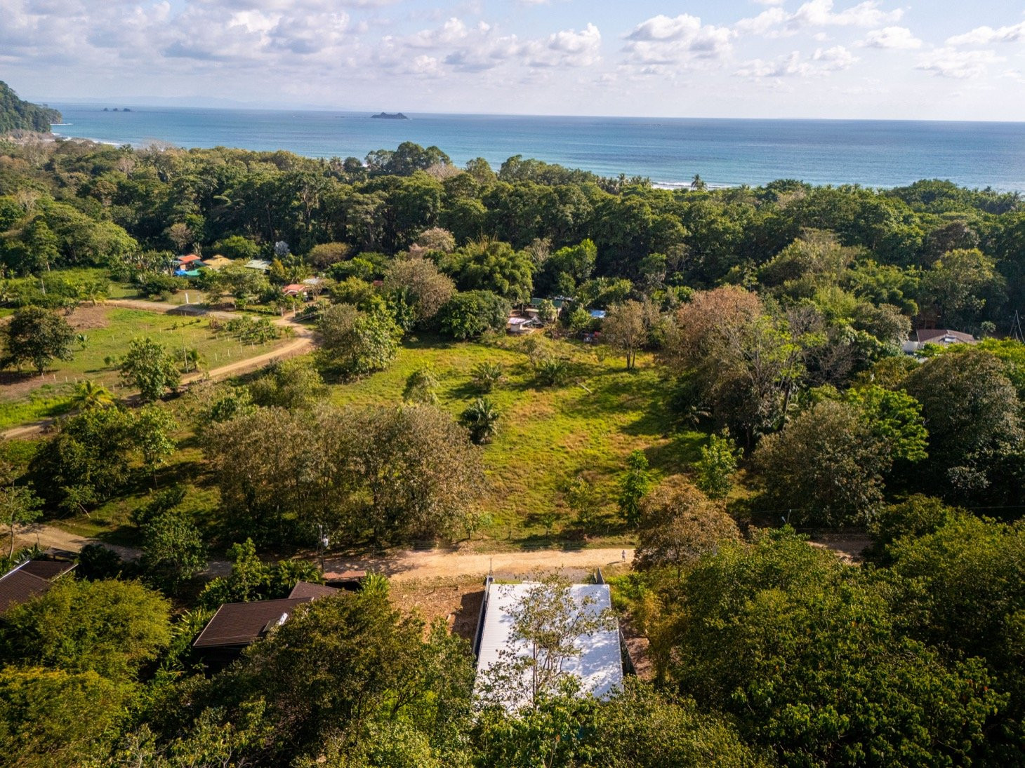 Mid-Century Modern Home Near Uvita’s Beach property photo 4