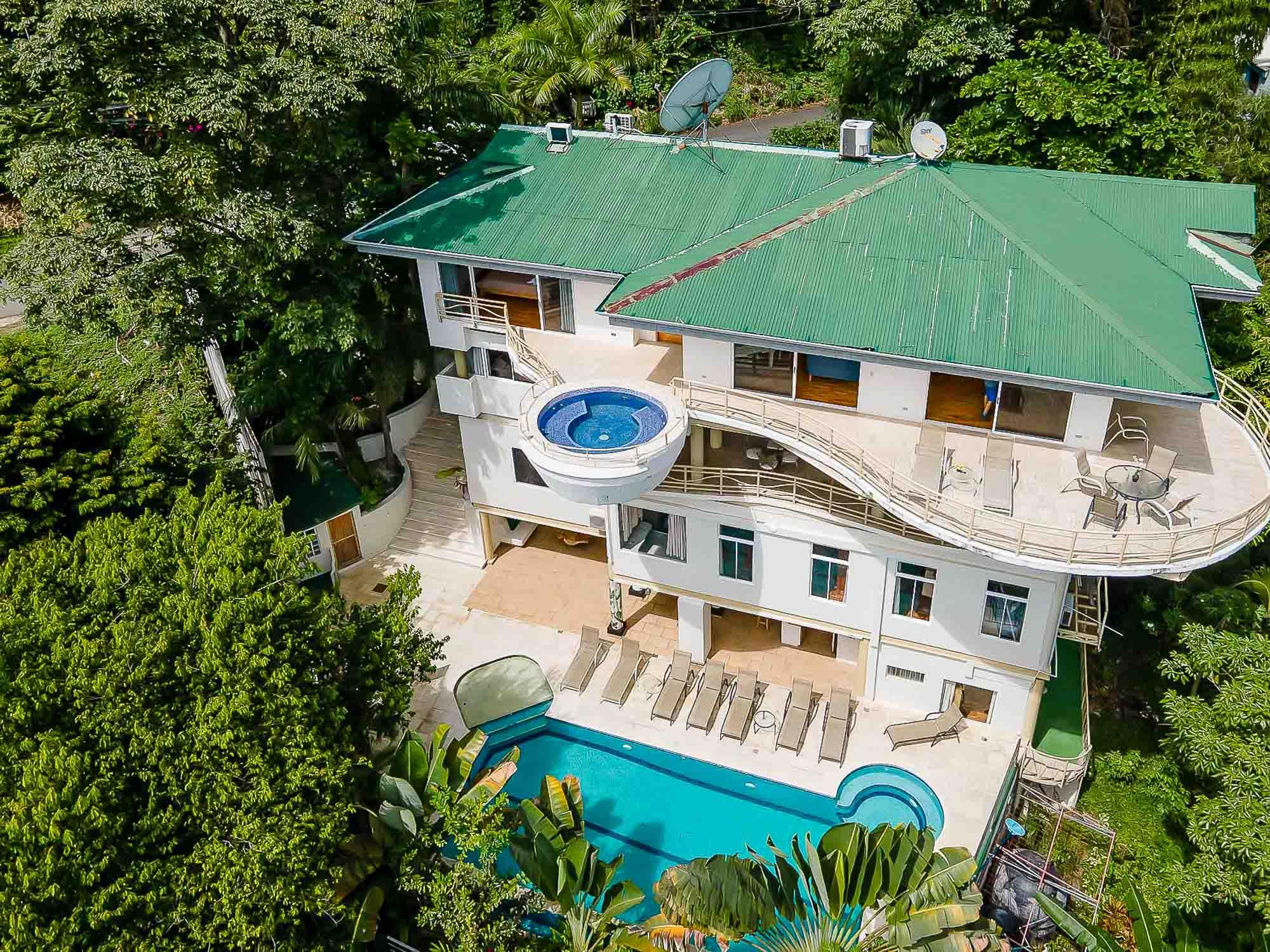 7-Bedroom Estate in Manuel Antonio property photo 2