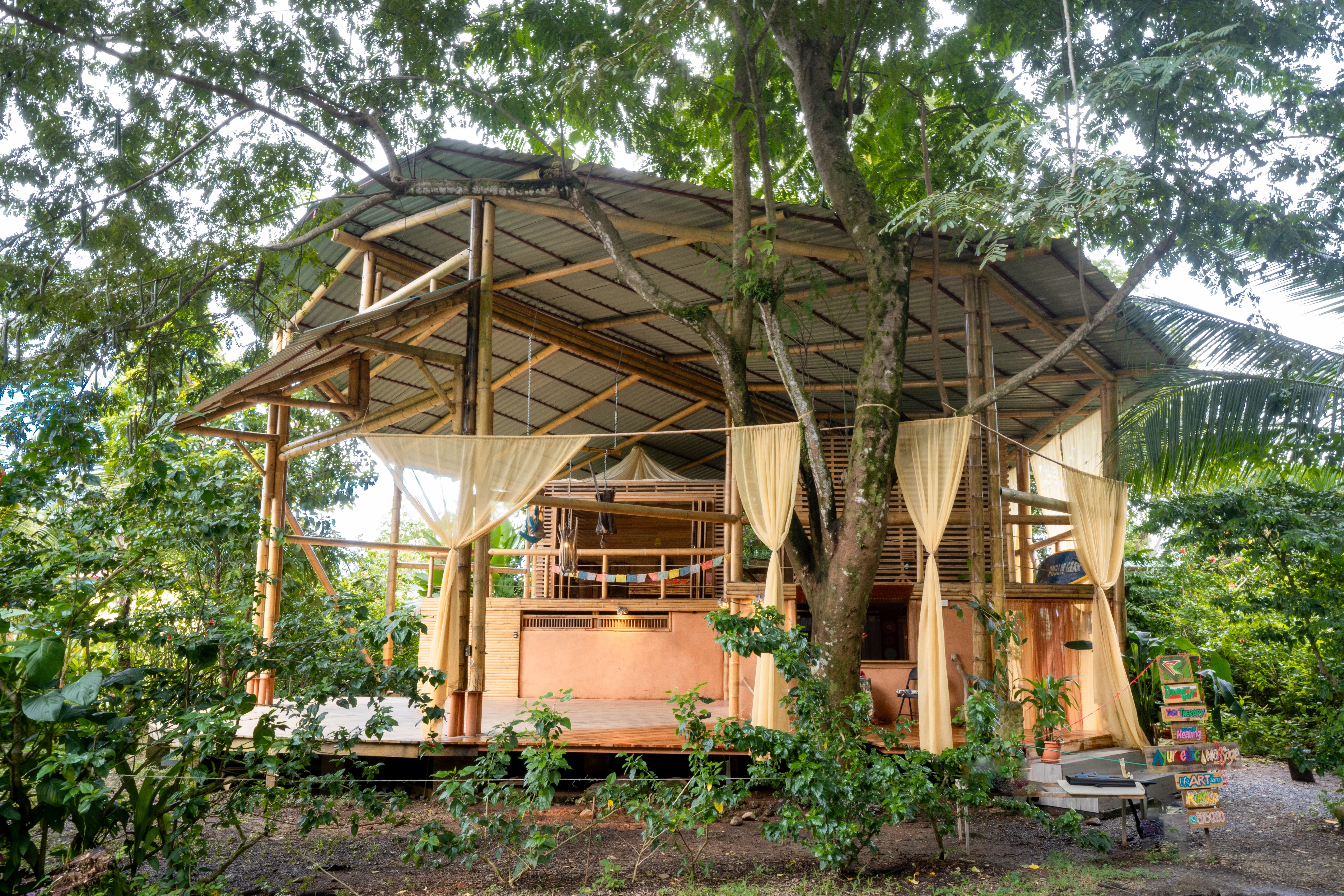 Eco-Architecture Home in Uvita property photo 3
