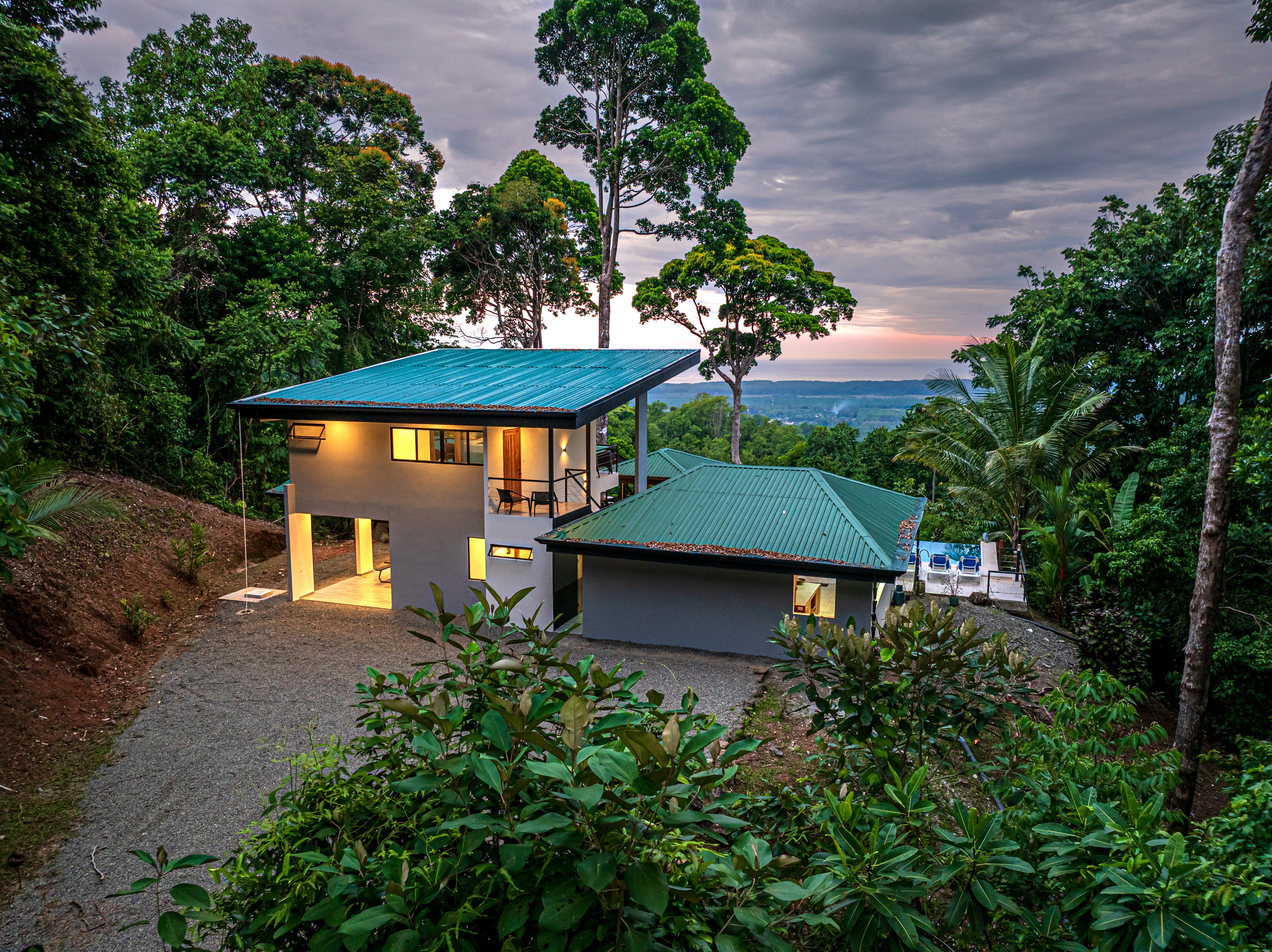 Casa OdiSea – Waterfall Estate in Portasol, Quepos property photo 5