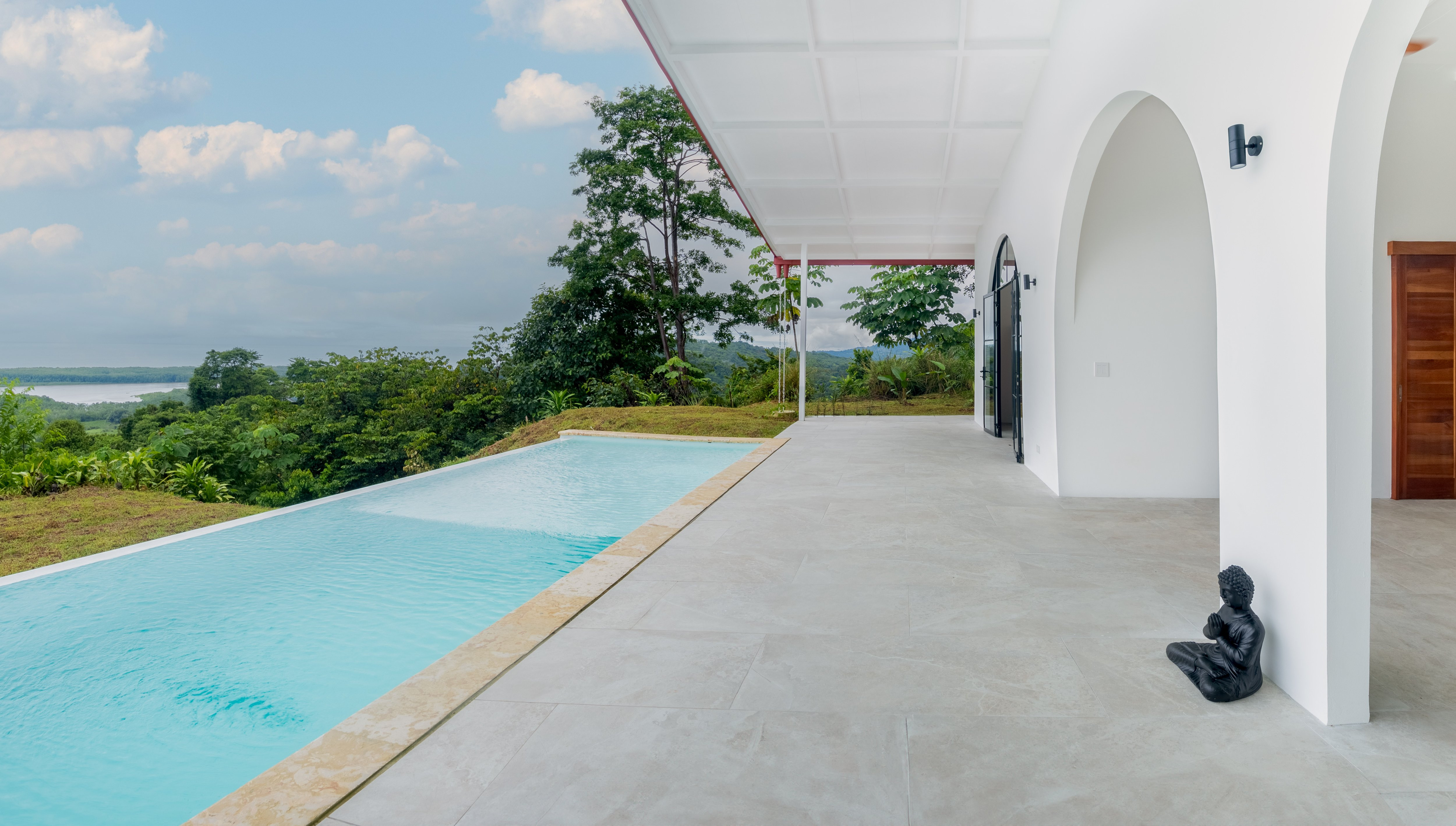 Architecturally Striking Ocean View Home in Ojochal property photo 4