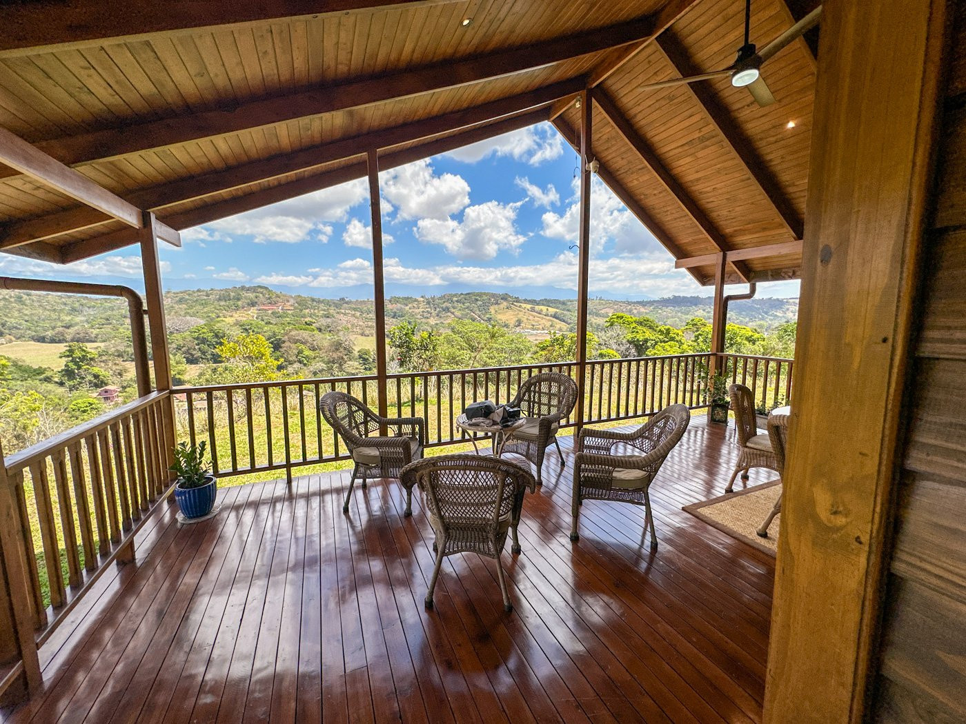 Mountain View Home in Pacuar, Perez Zeledon property photo 2