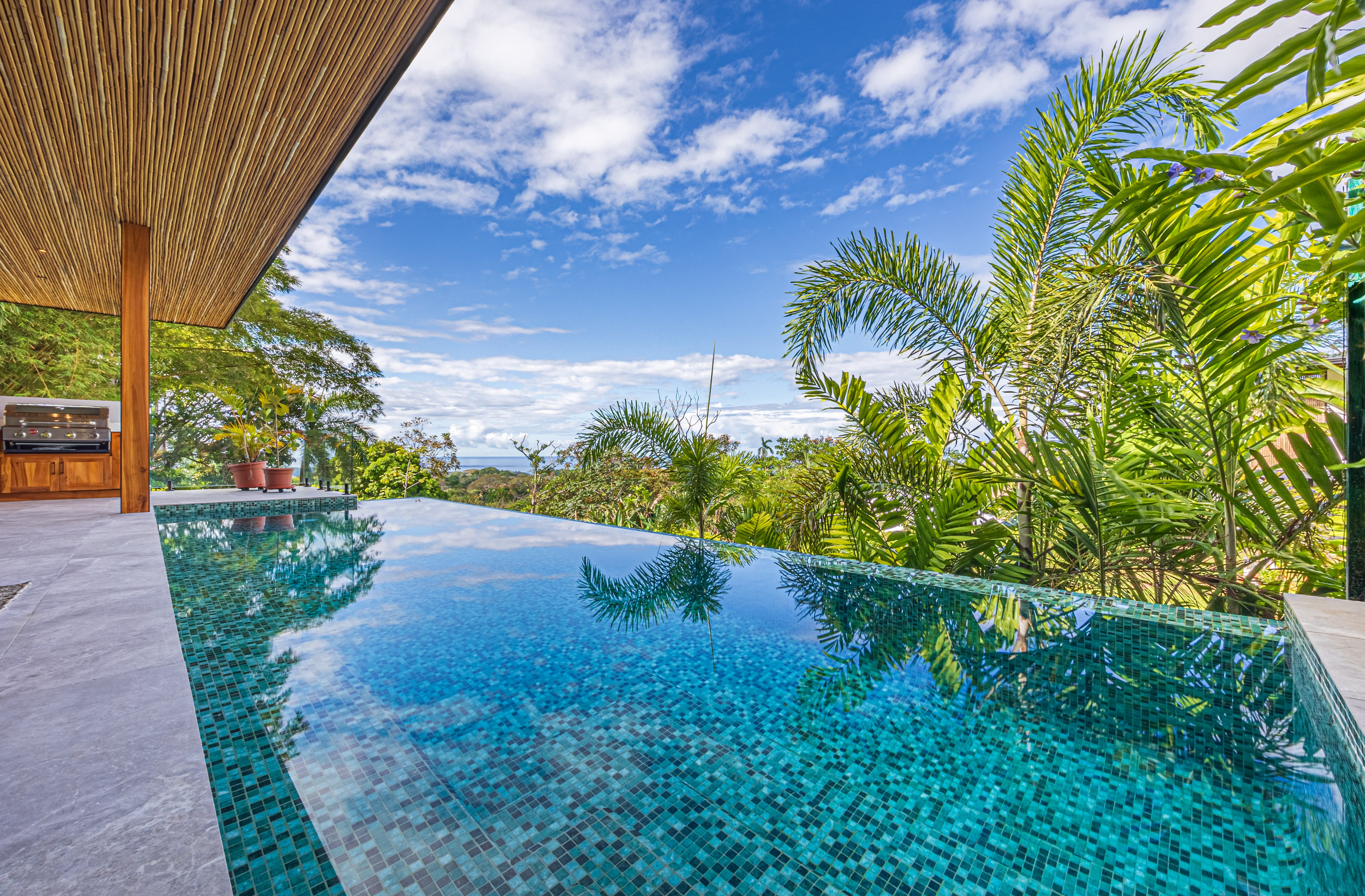 Modern 3-Bedroom Villa Above Uvita property photo 2
