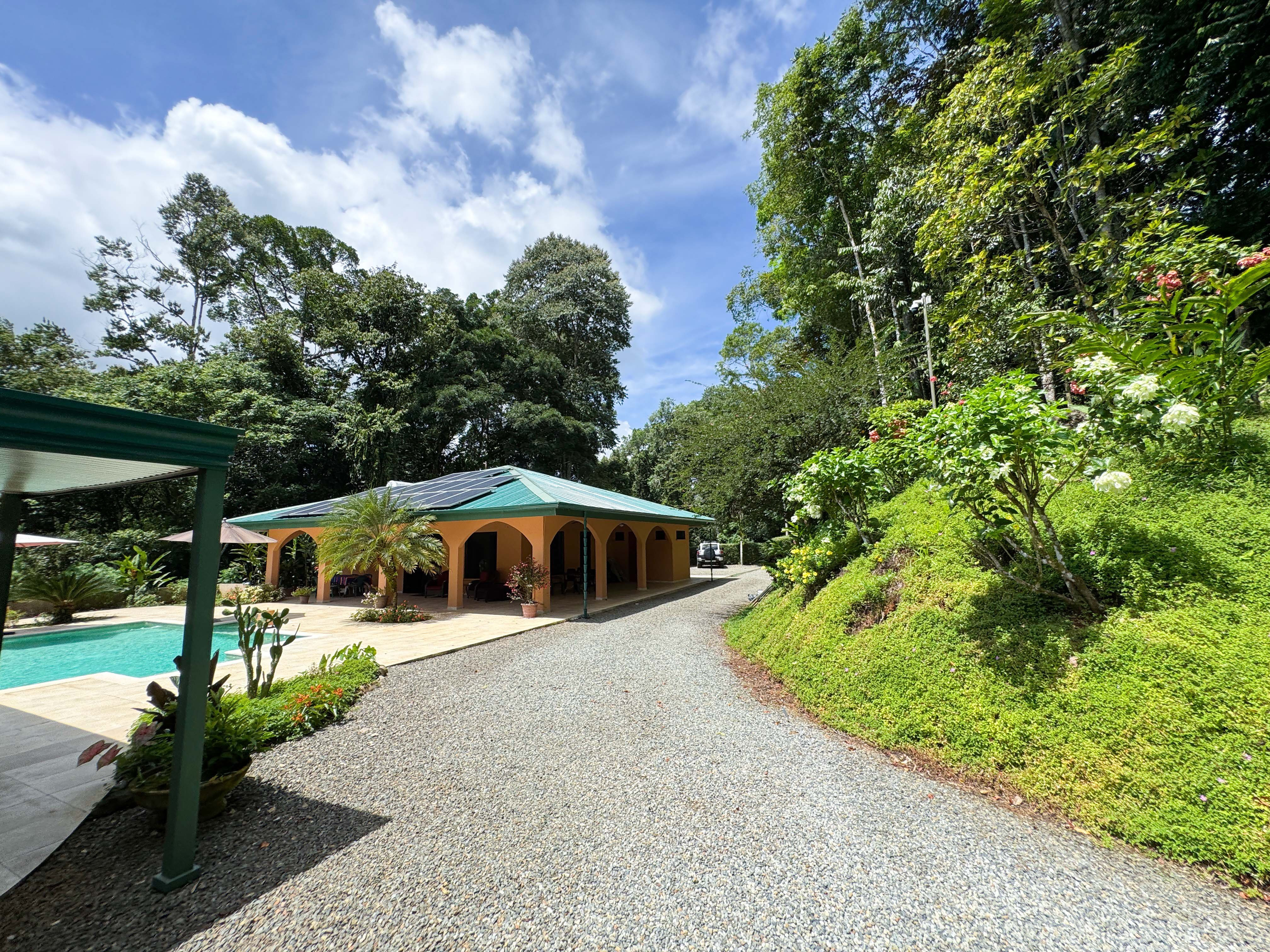 Mountain Estate (Valley of the Horses) in Dominical property photo 2
