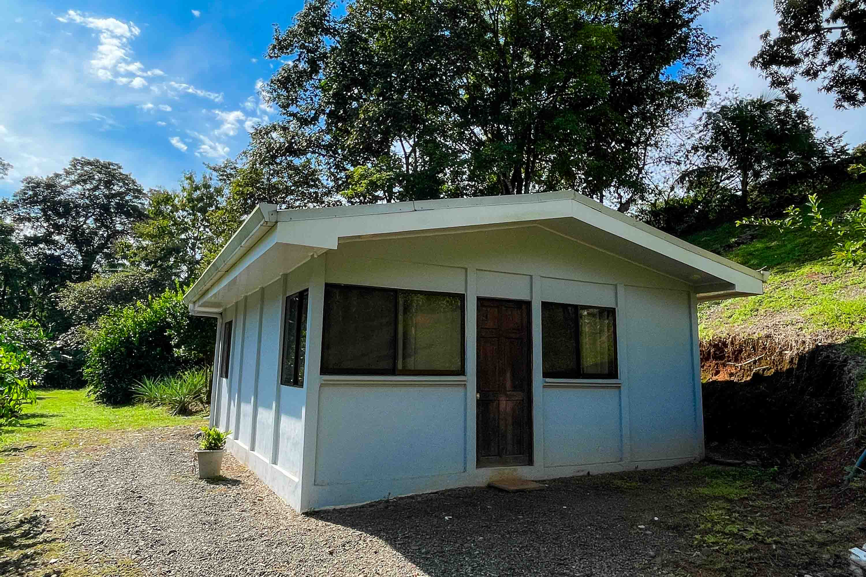 Gated Estate Home (Casa Laguna) in Naranjito, Quepos property photo 2