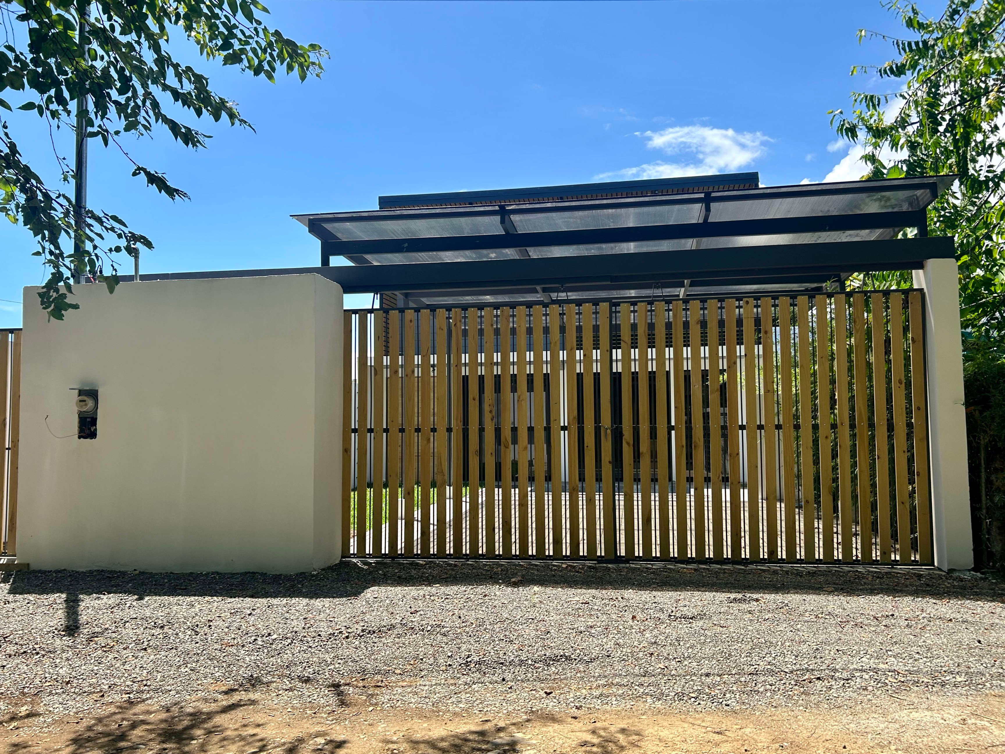Modern 3-Bedroom Villa in Uvita property photo 3