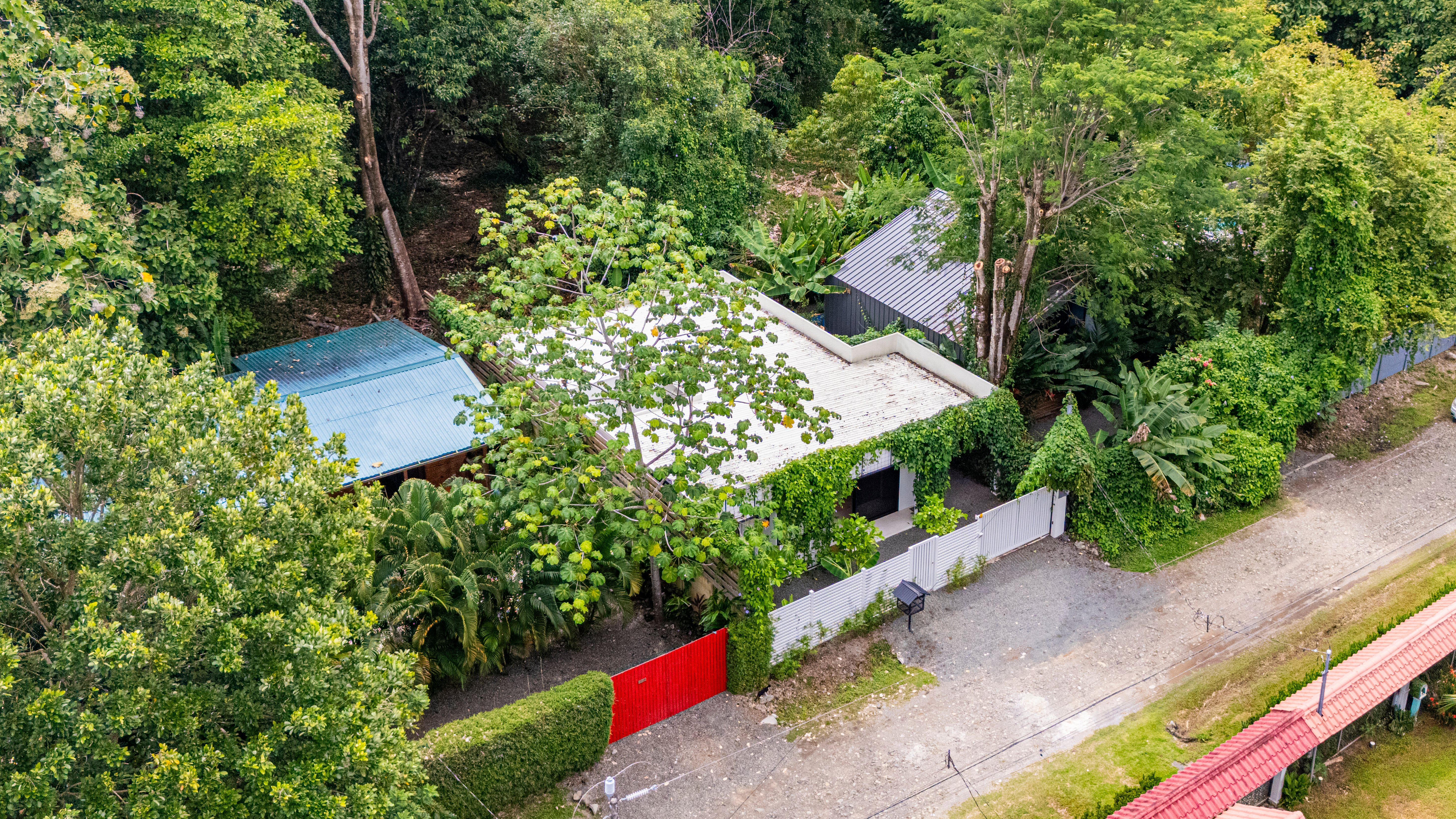 Modern 2-Bedroom Home Near Whale’s Tail, Uvita property photo 2