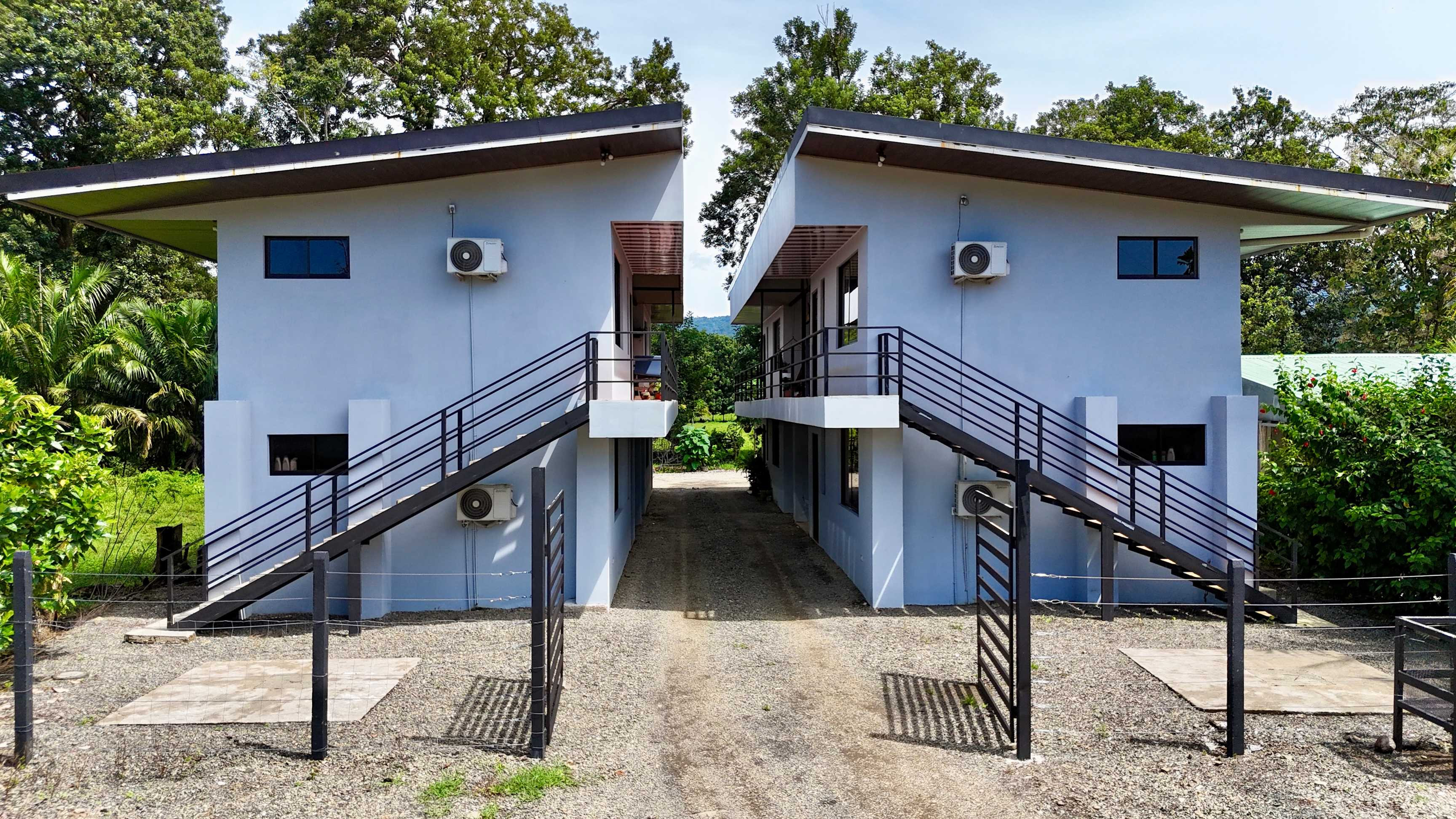 8-Unit Apartment Complex in Bahia Ballena, Uvita property photo 4