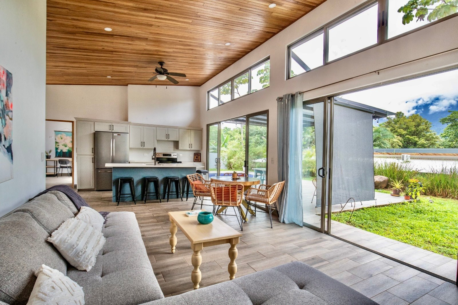 3-Bedroom Mountain View Home in Toucan, Ojochal property photo 3
