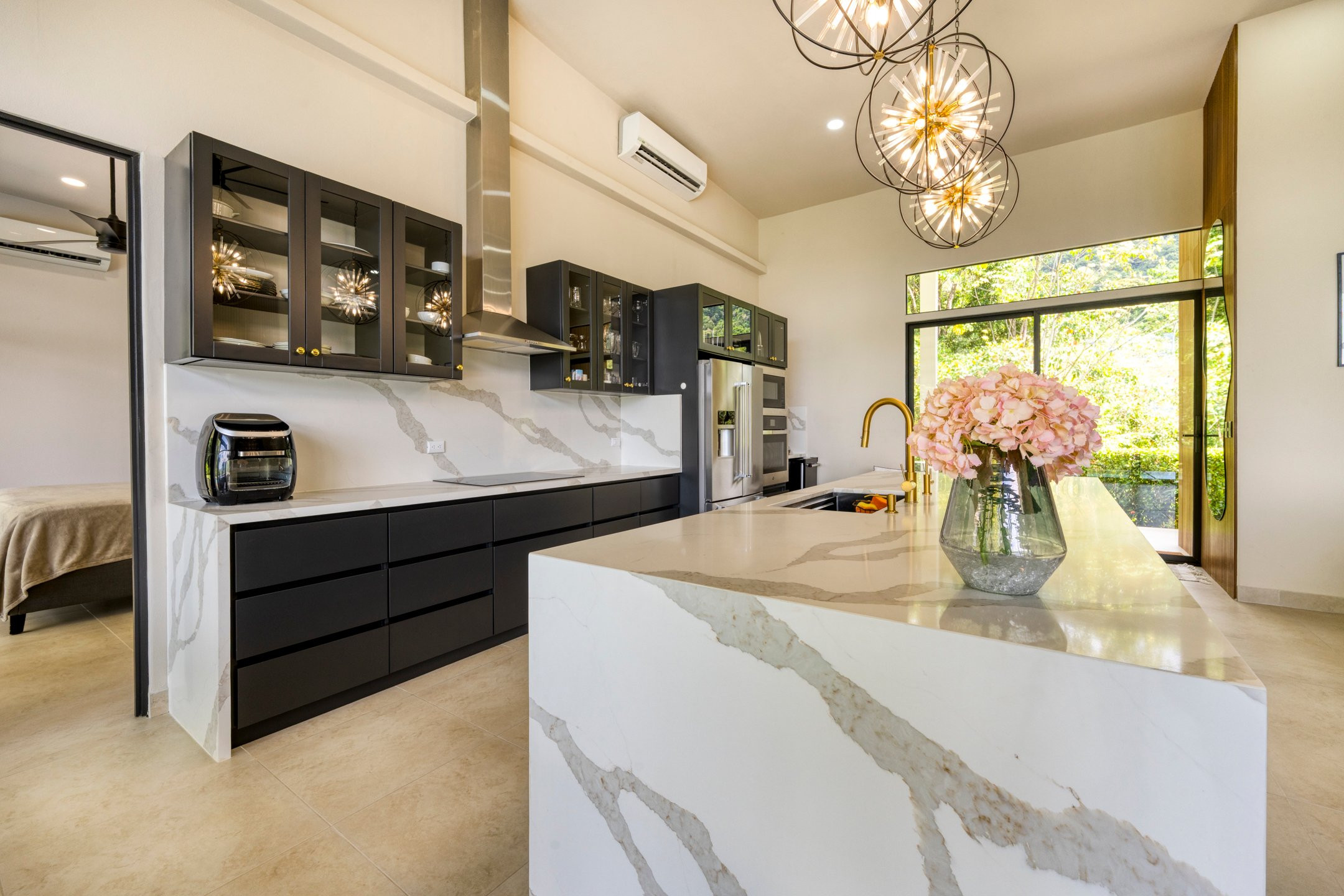Luxury Estate in Manuel Antonio property photo 2