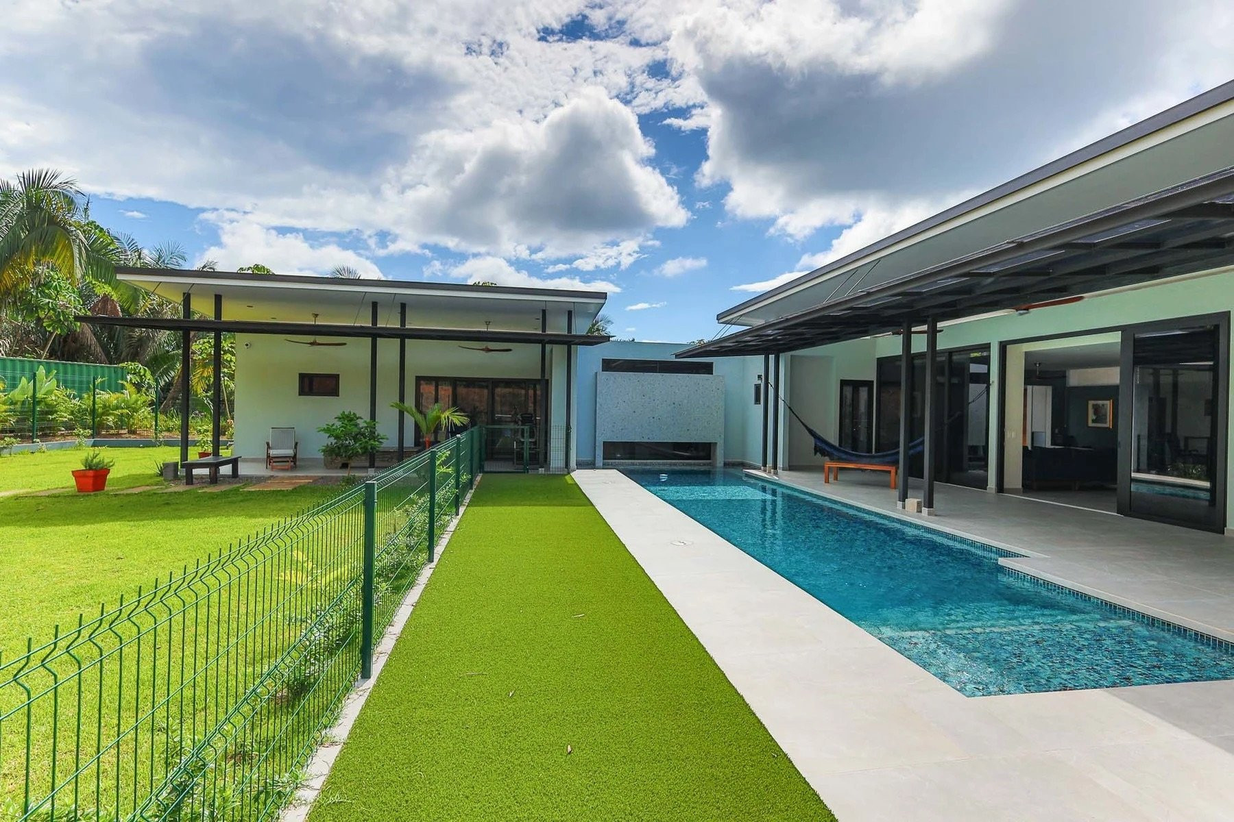 Contemporary 3-Bedroom Estate in Manuel Antonio in Manuel Antonio, Costa Rica