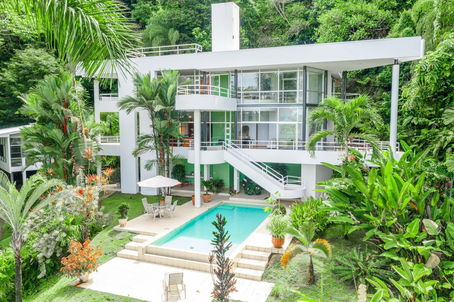 Modern Ocean View Home in Portalon property photo 3