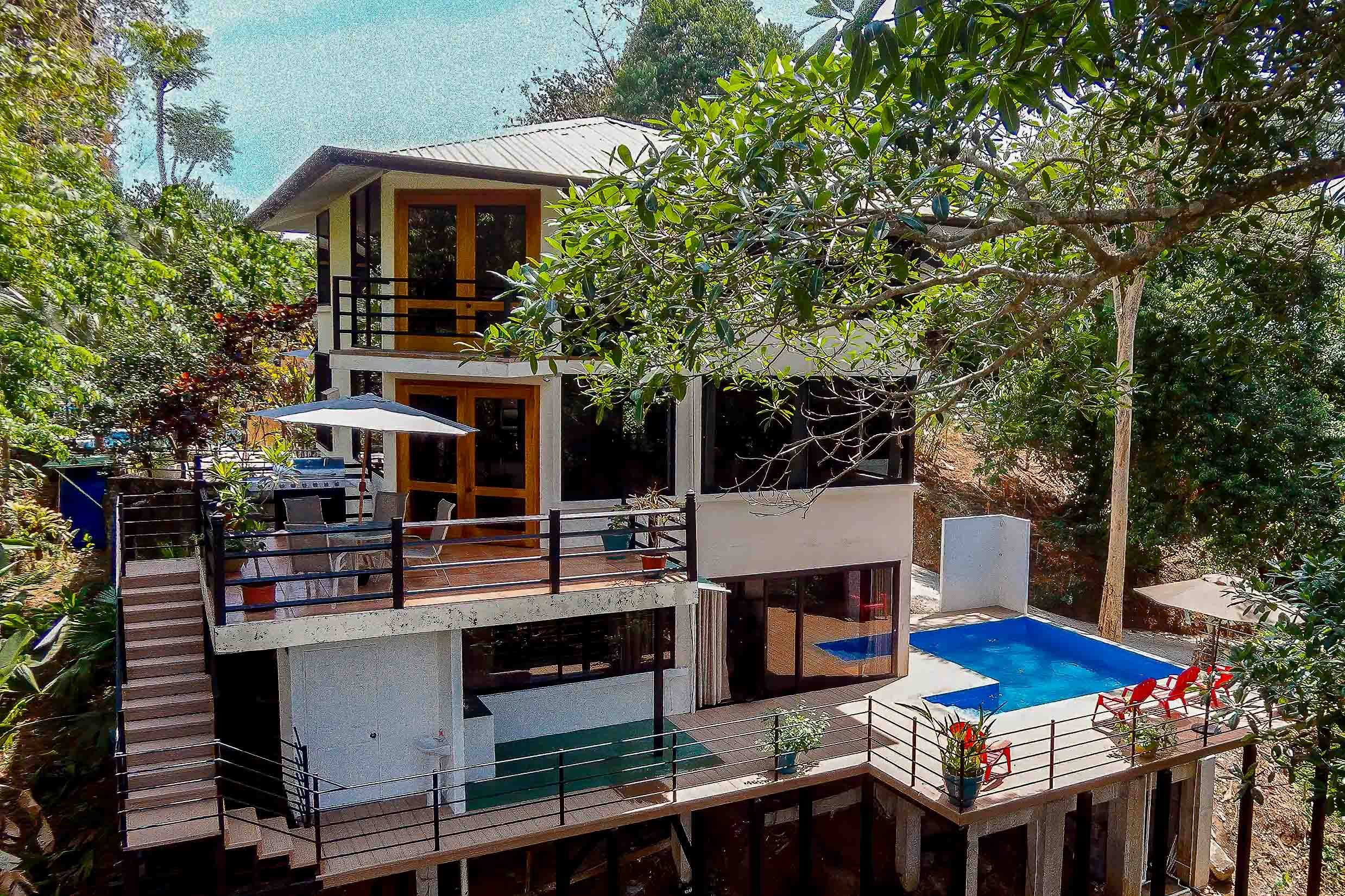 Luxury Villa (Casa de Luz) in Manuel Antonio property photo 2