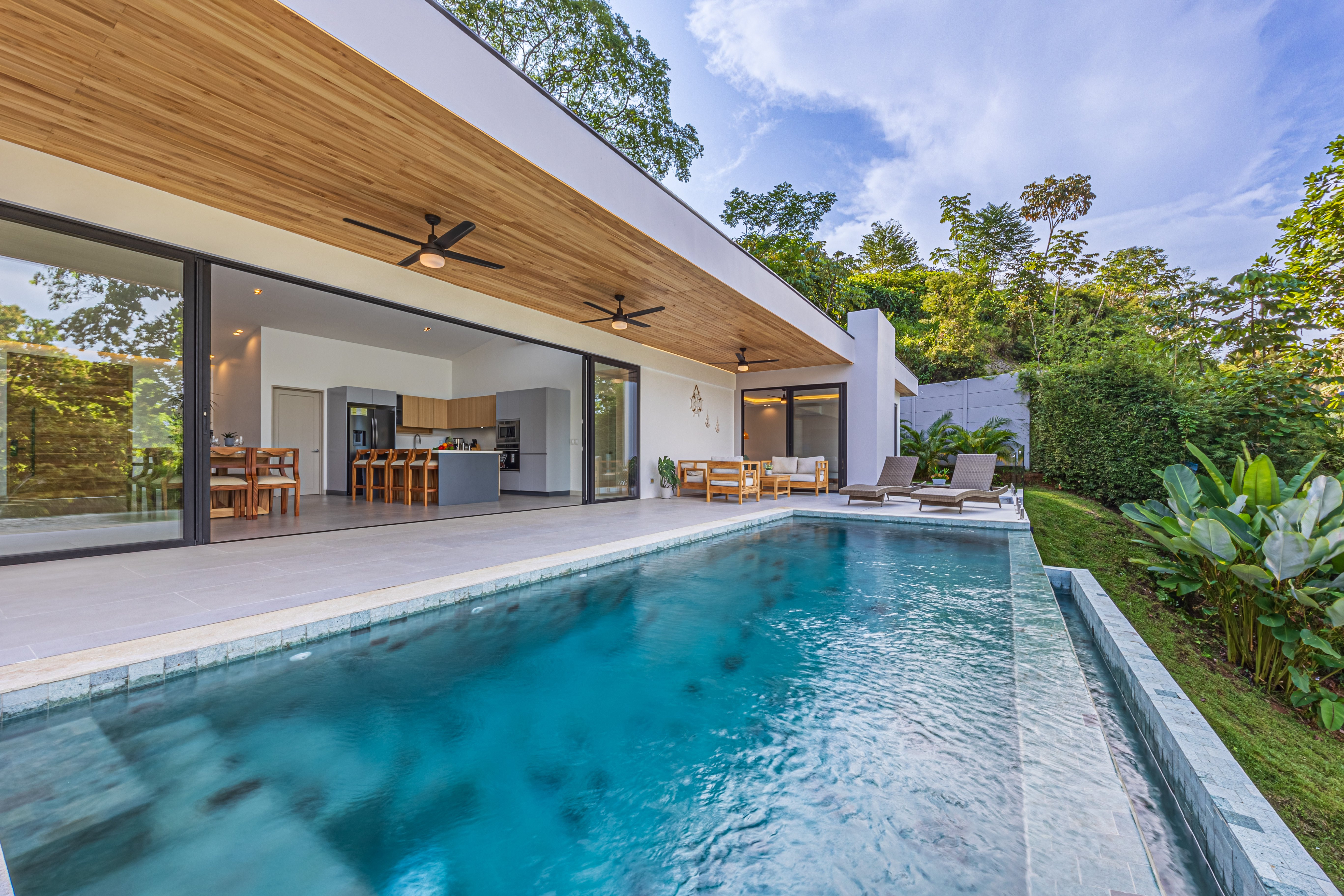 Luxury Ocean View Home in Uvita property photo 3