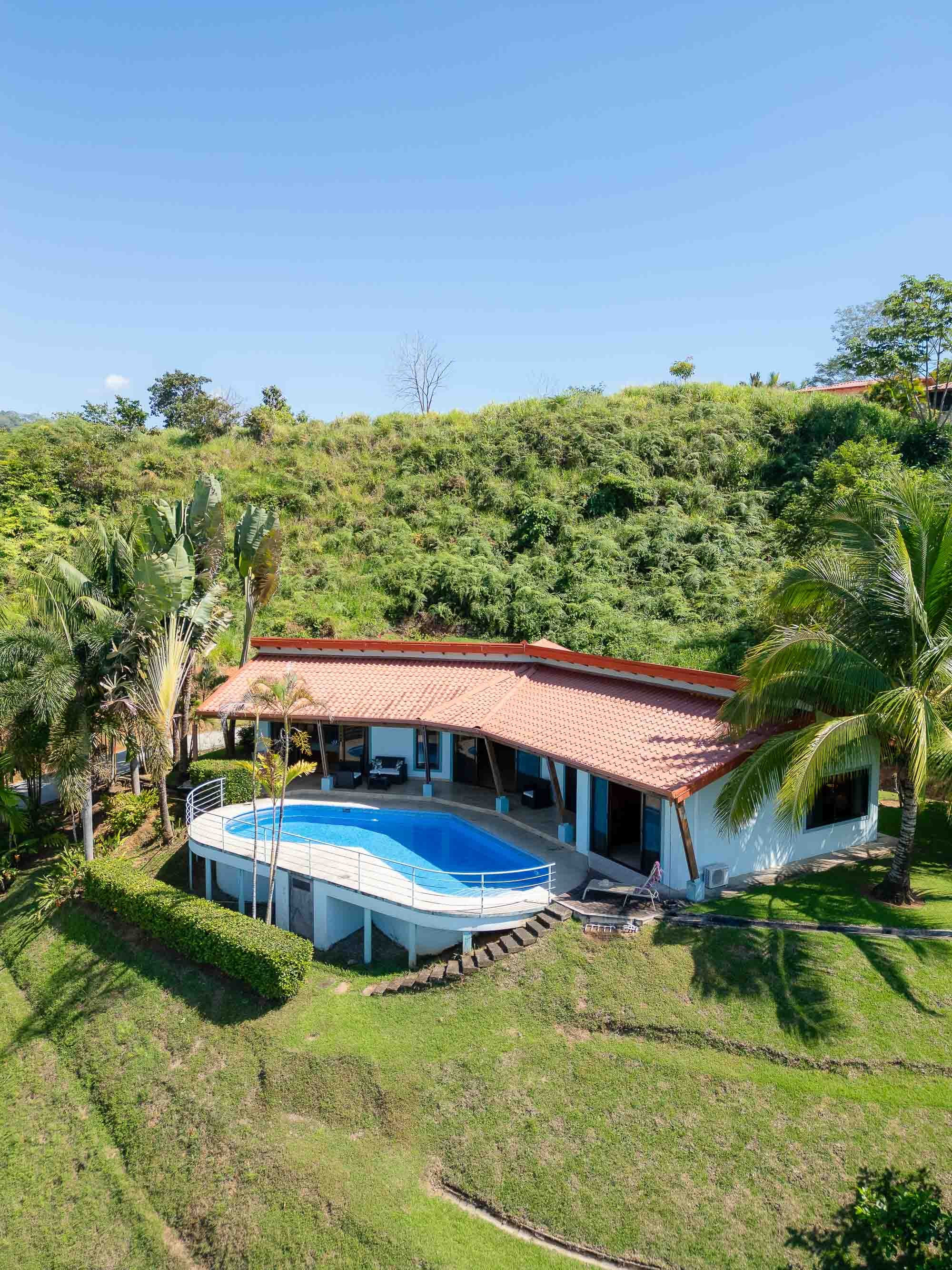 Mountain & Ocean View Home in Sueños del Trópico, Chontales property photo 3