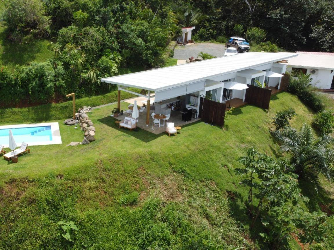 Income-Producing Villa in Ojochal property photo 5