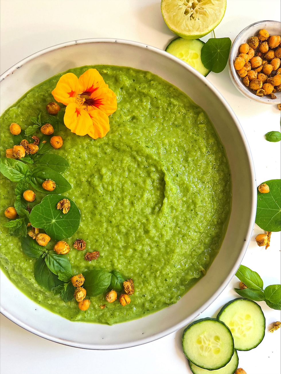 Refreshing Cucumber Gazpacho with Ginger - anti-inflammatory lunch
